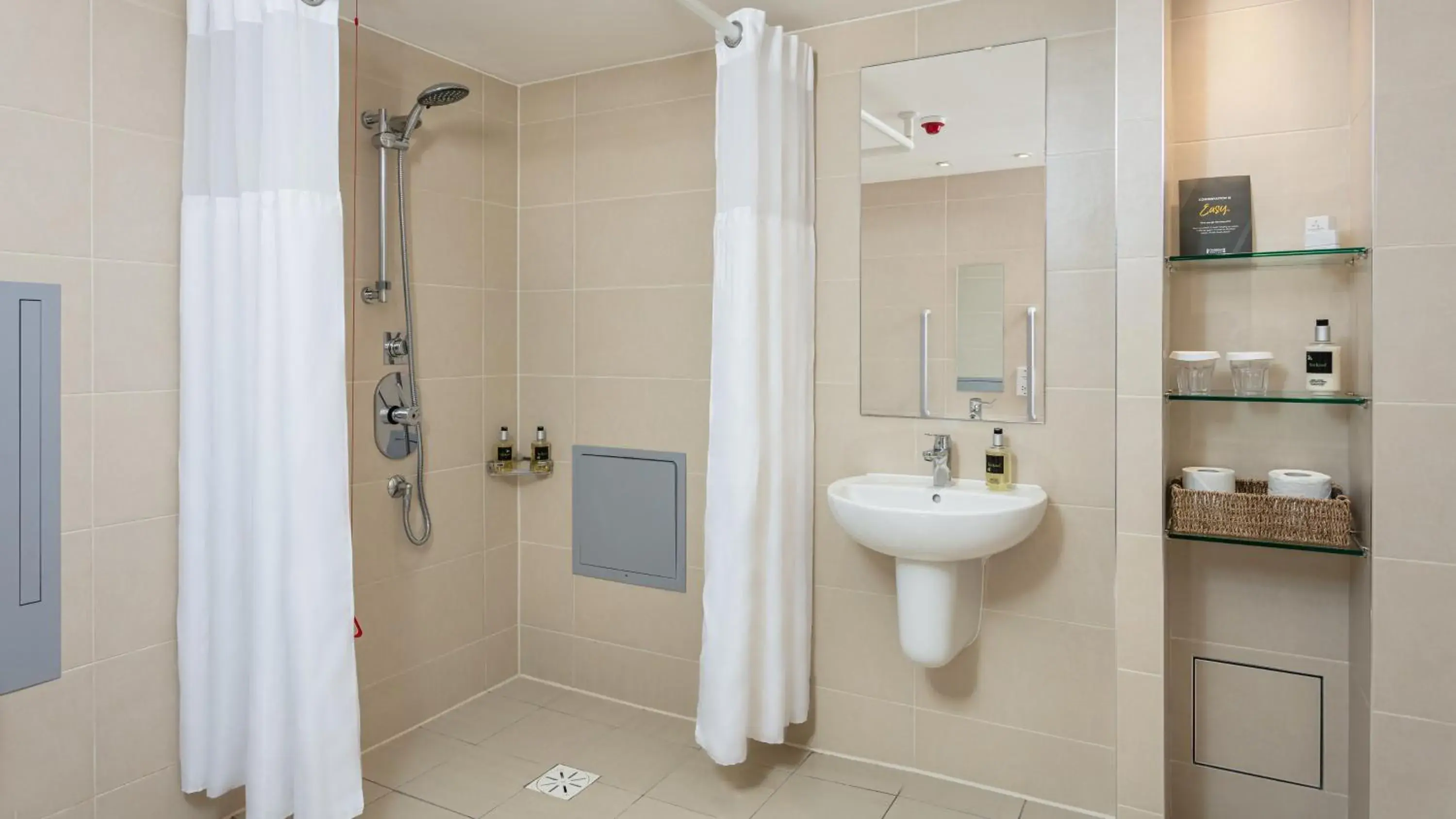 King Studio Suite - Accessible in Staybridge Suites Newcastle by IHG King Studio Suite - Accessible in Staybridge Suites Newcastle by IHG
