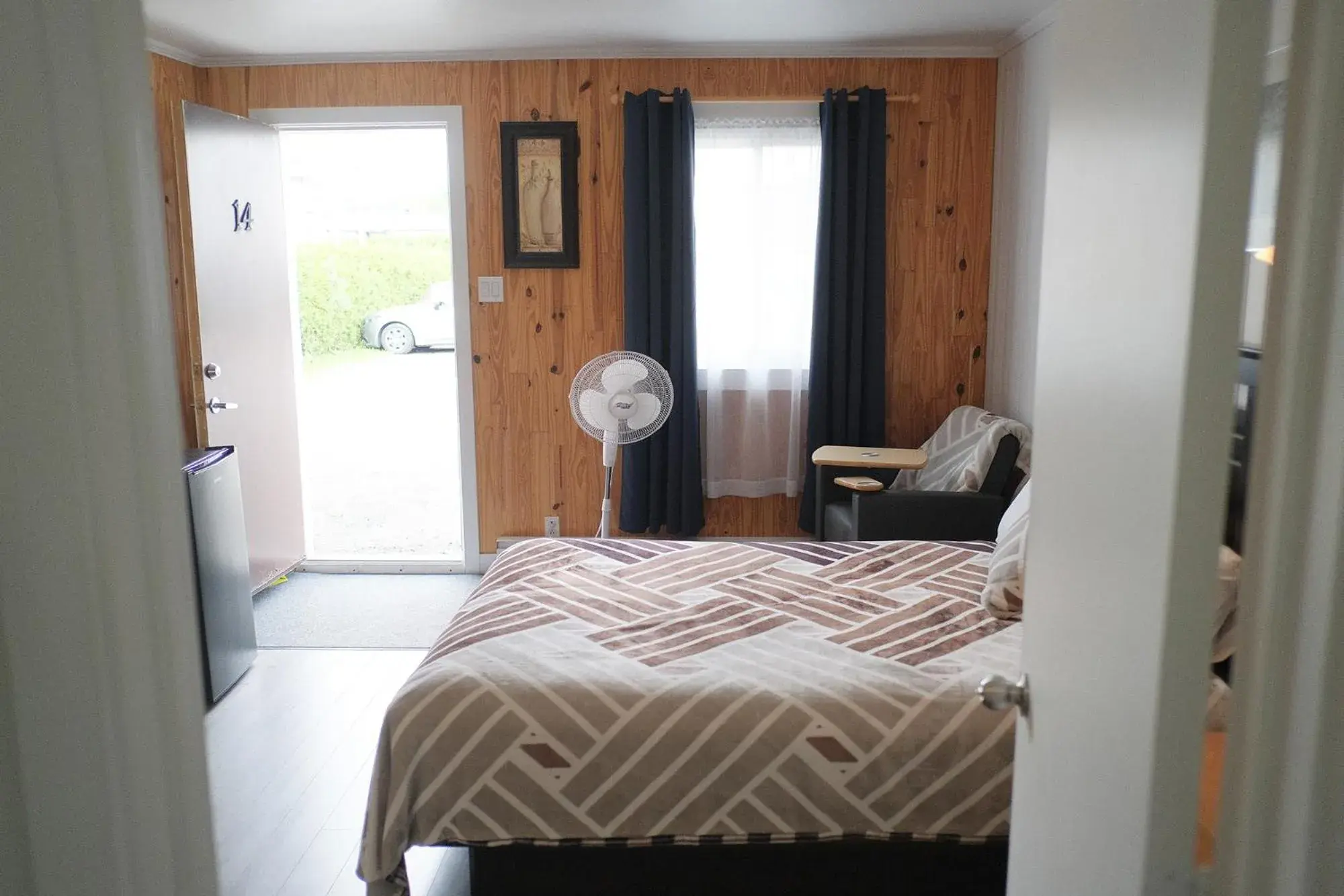 Economy Double Room in Auberge St-Tite-des-Caps Economy Double Room in Auberge St-Tite-des-Caps