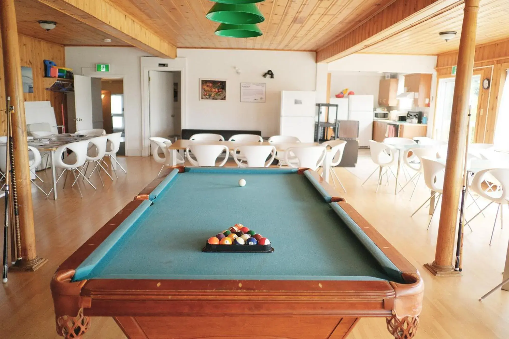 Classic Quadruple Room in Auberge St-Tite-des-Caps Classic Quadruple Room in Auberge St-Tite-des-Caps