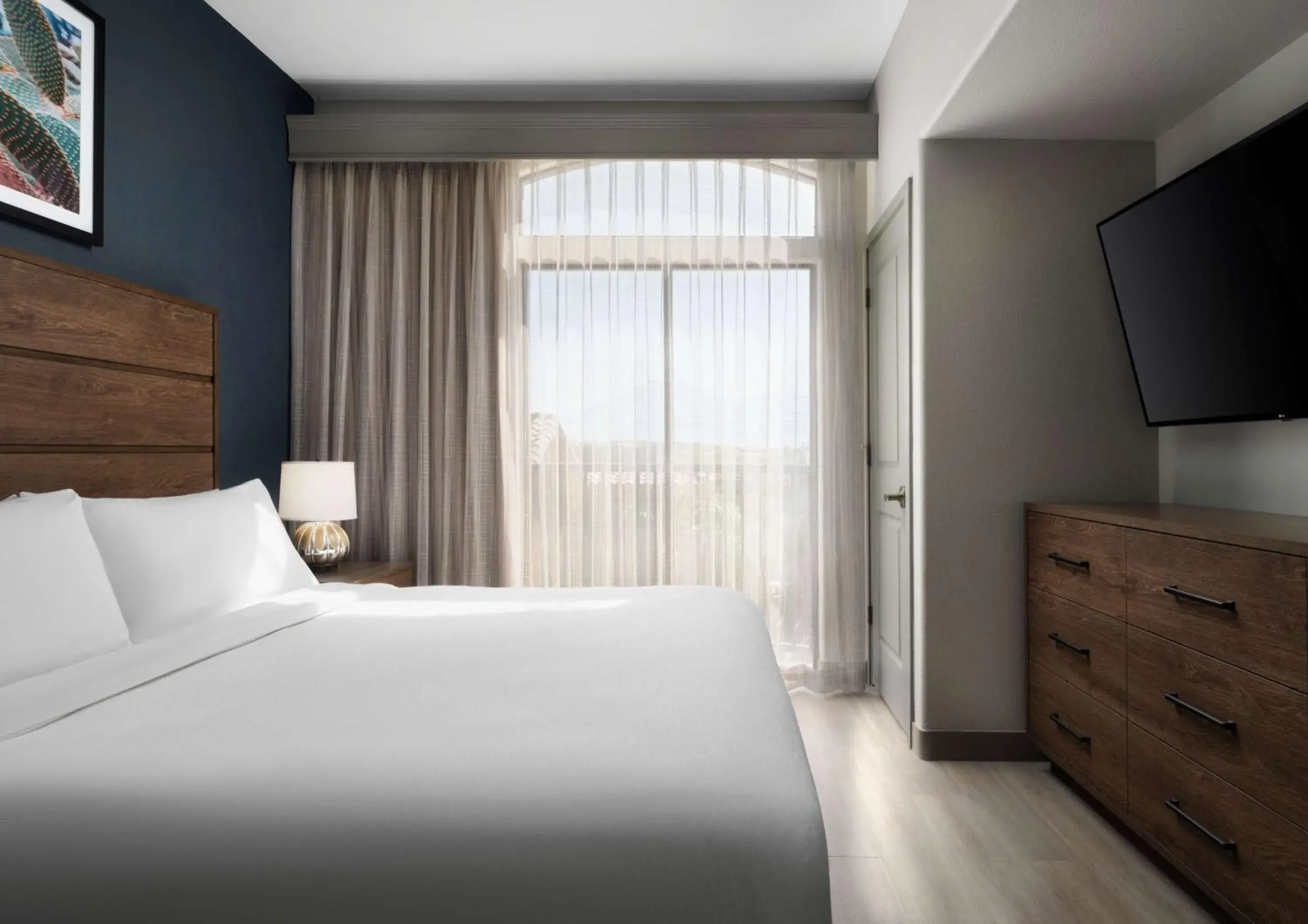 Two-Room Suite with One Queen Bed and Roll-in Shower - Mobility and Hearing Access in Embassy Suites Tucson - Paloma Village Two-Room Suite with One Queen Bed and Roll-in Shower - Mobility and Hearing Access in Embassy Suites Tucson - Paloma Village