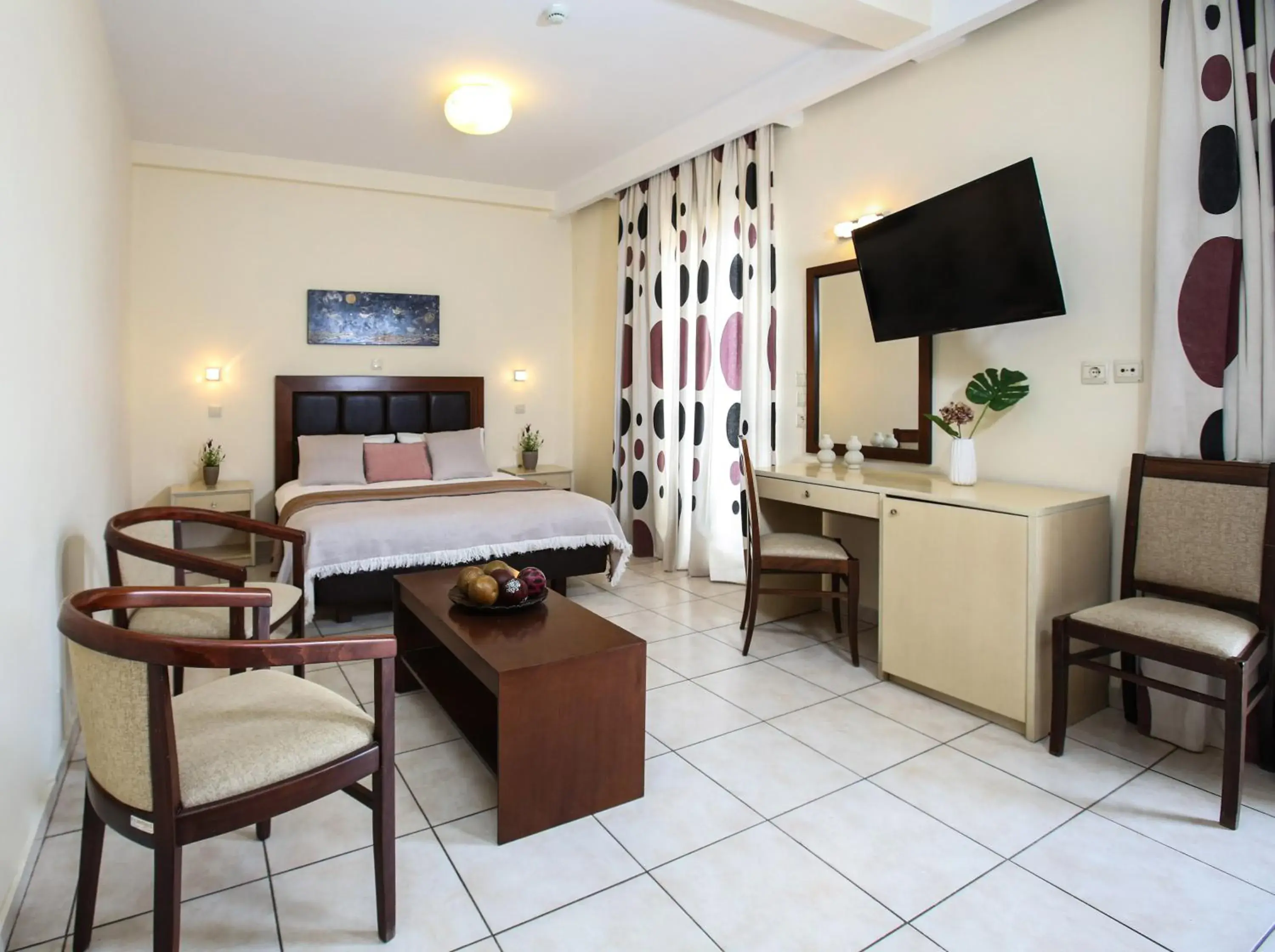 King Suite in Hotel Astron King Suite in Hotel Astron