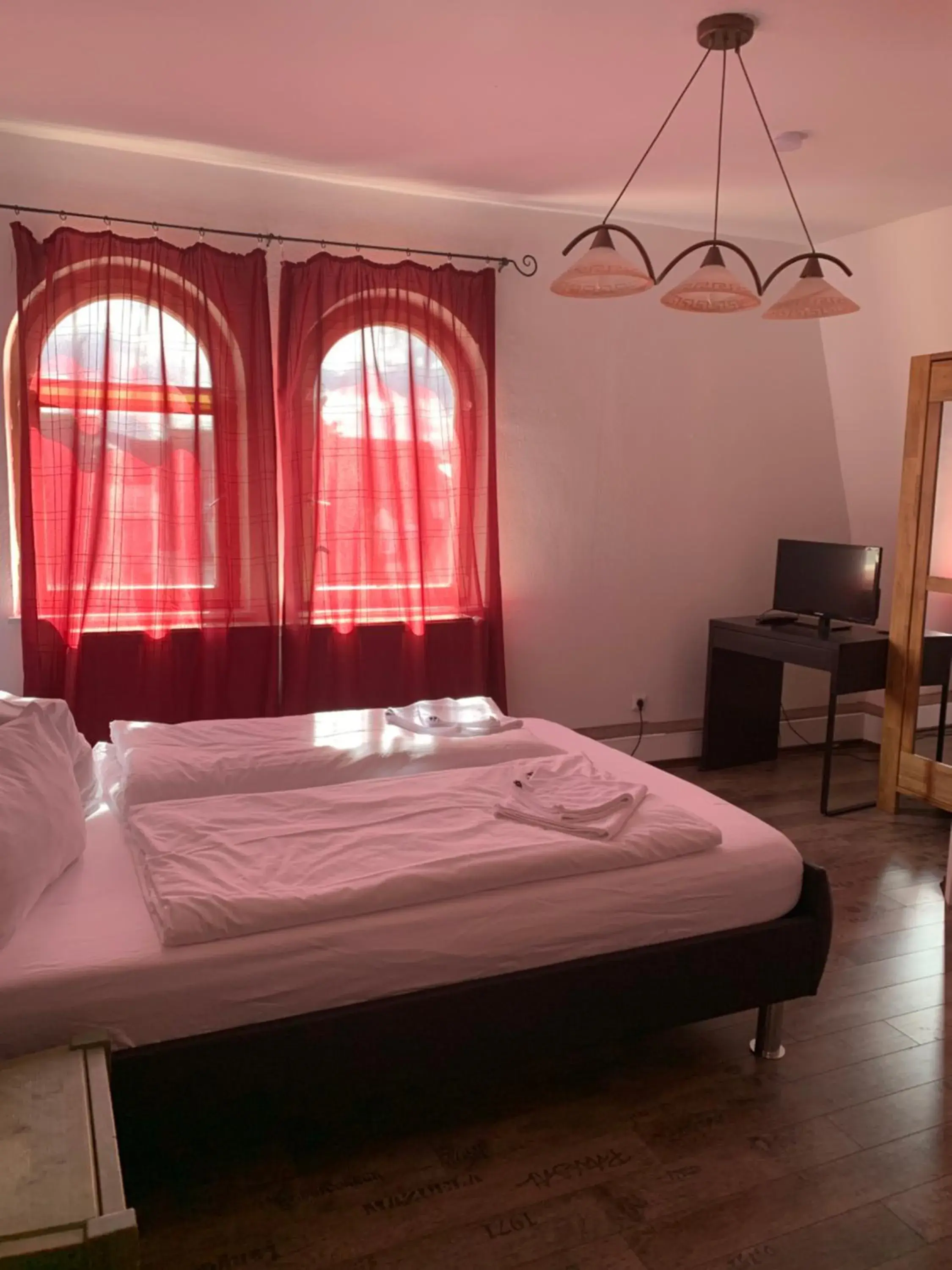 Quadruple Room in Linde Restaurant & Hotel Quadruple Room in Linde Restaurant & Hotel