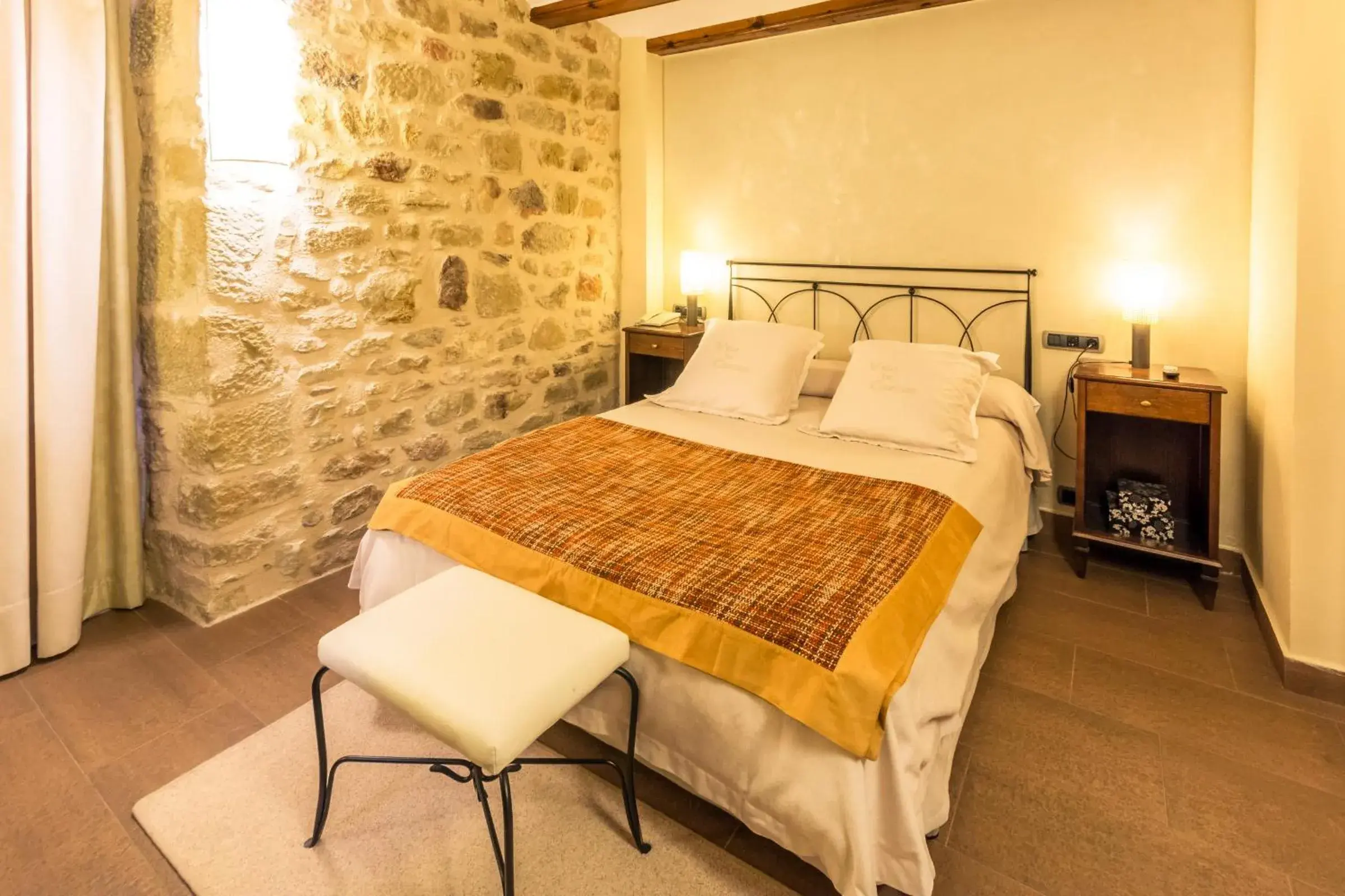 Double Room in Hotel Villa de Cretas Double Room in Hotel Villa de Cretas