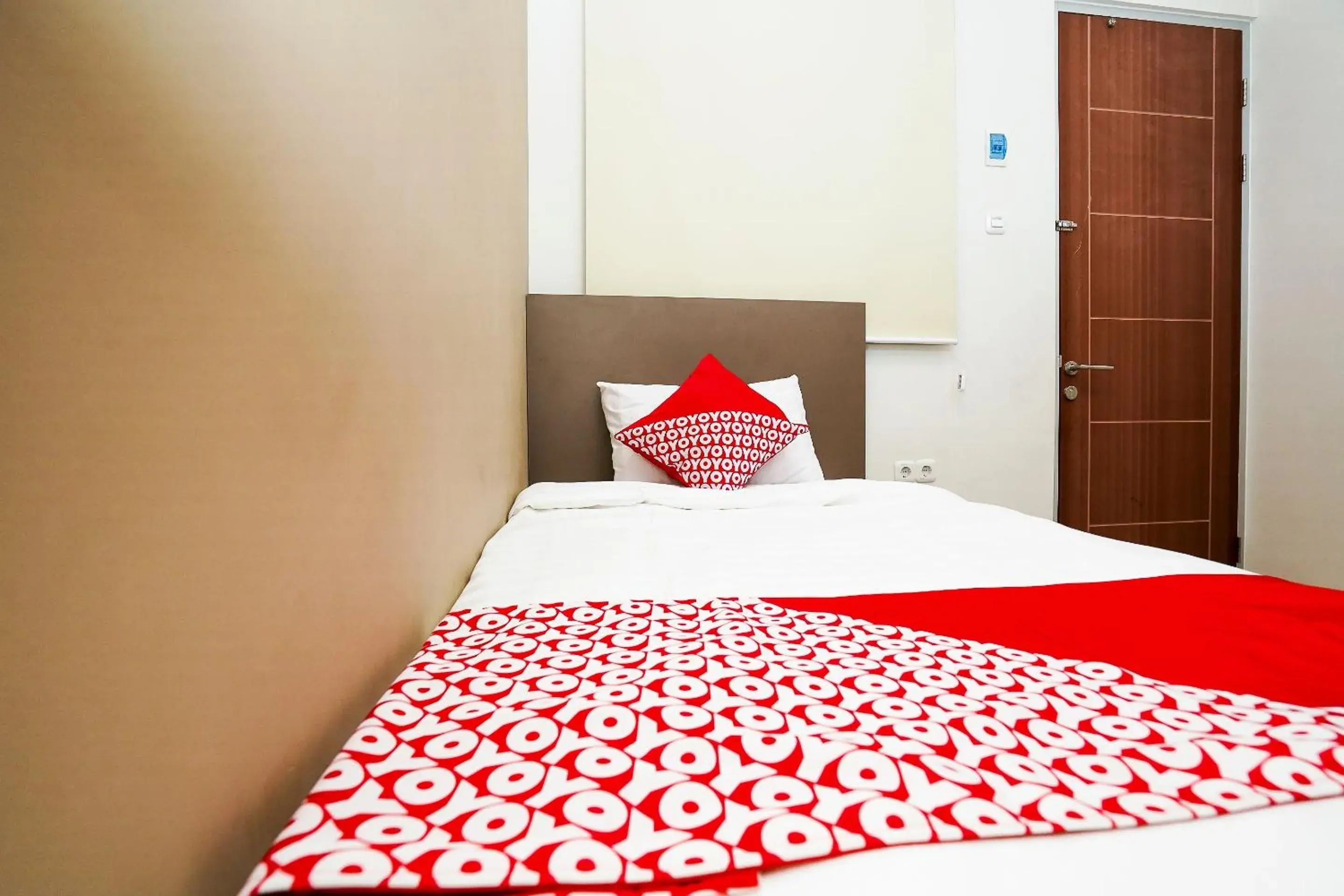 Standard Single Room - single occupancy in Super OYO Capital O 614 Graha 8 Syariah Standard Single Room - single occupancy in Super OYO Capital O 614 Graha 8 Syariah