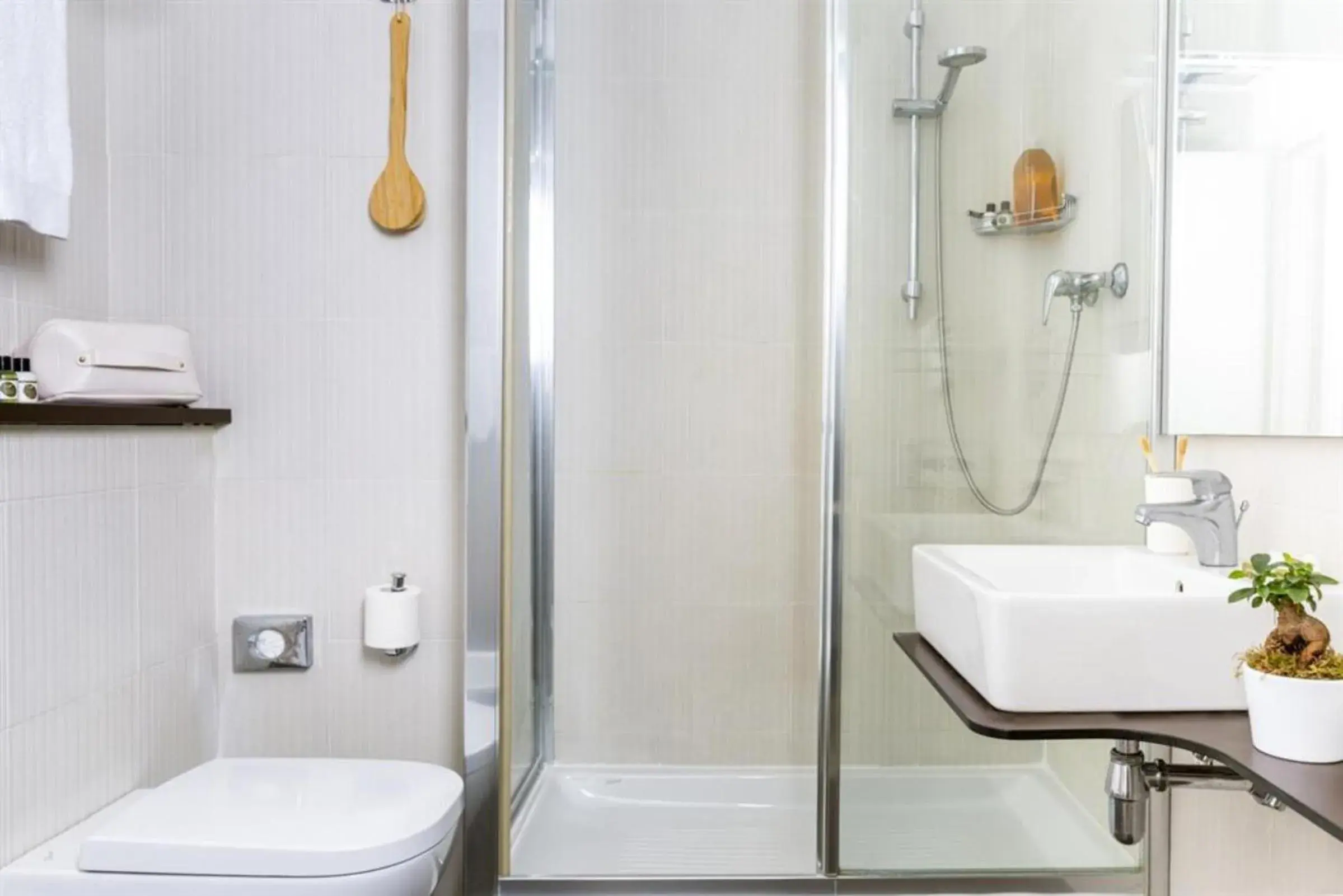 Comfort Double Room in The Caesar Roma Comfort Double Room in The Caesar Roma