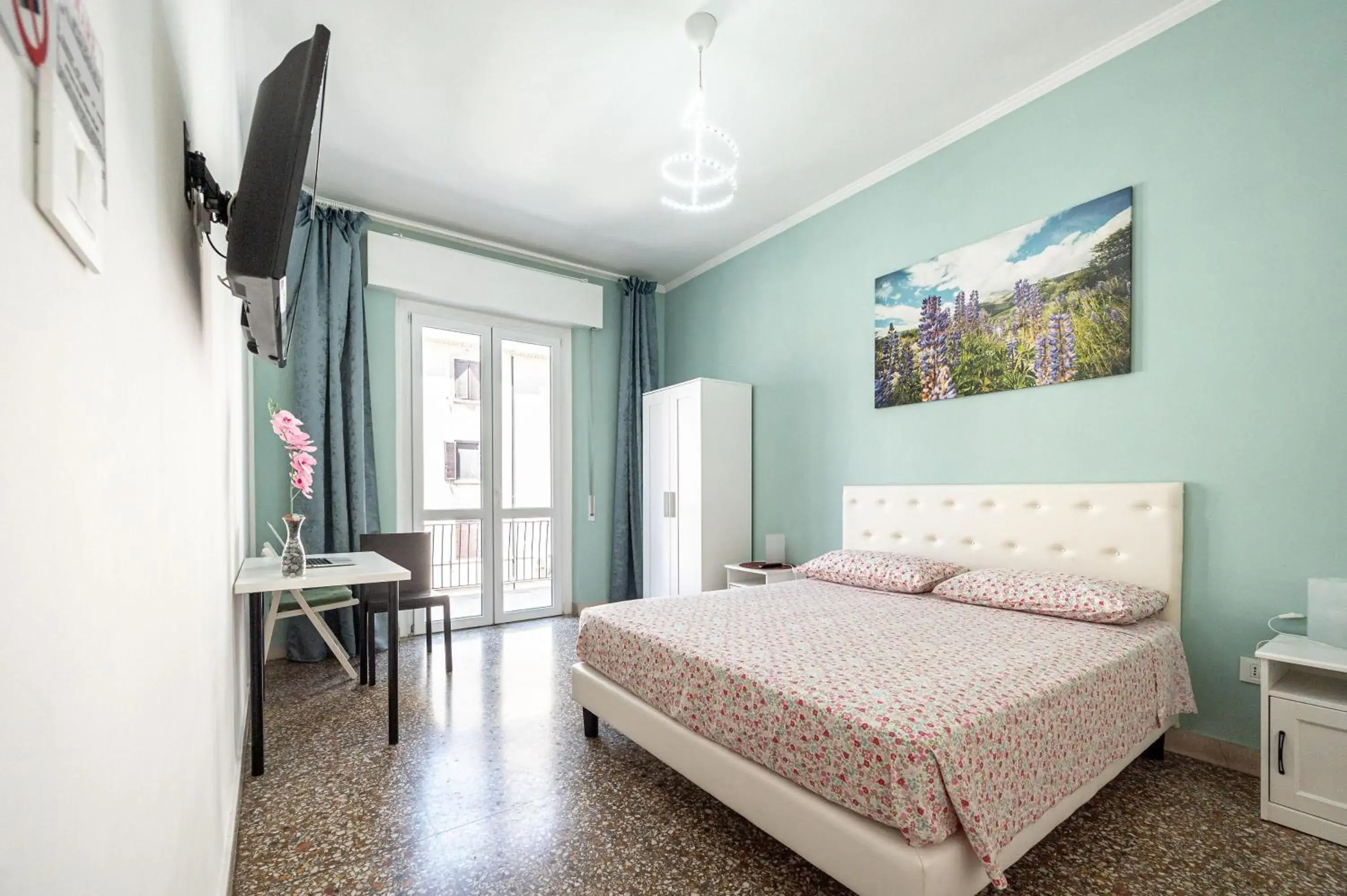 Caracciolo Apartment - Metro San Giovanni Caracciolo Apartment - Metro San Giovanni