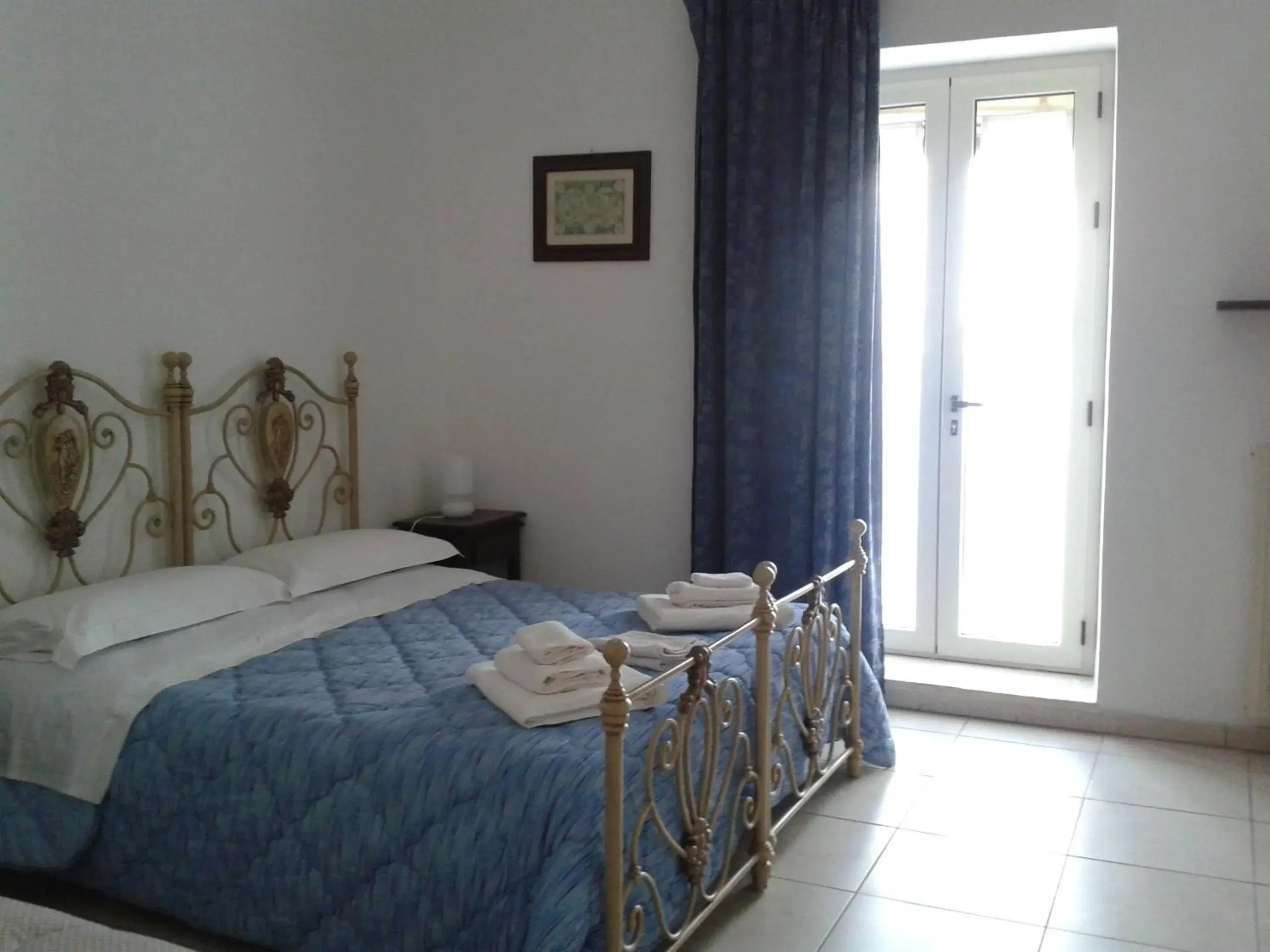 Triple Room with Balcony in Mediterraneo Camere Triple Room with Balcony in Mediterraneo Camere