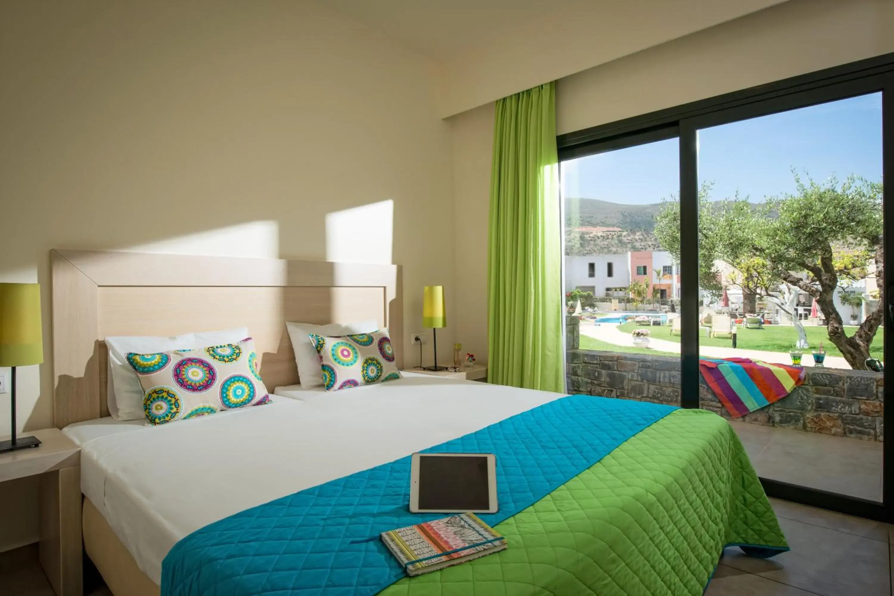 Deluxe 1-Bedroom Apartment (4 Adults) in Kristalli Hotel Apartments Deluxe 1-Bedroom Apartment (4 Adults) in Kristalli Hotel Apartments