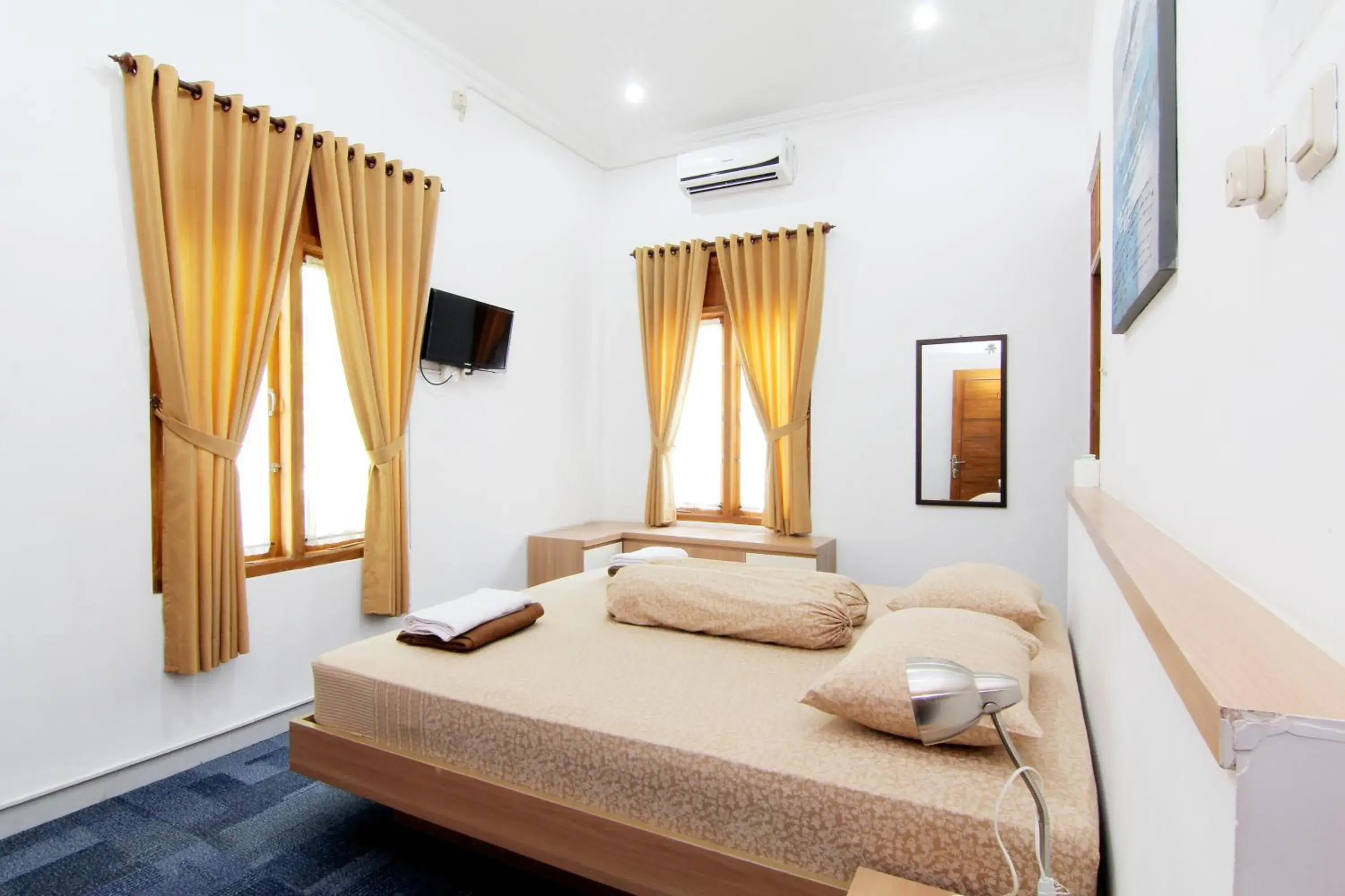 Family Room in Embe Joglo Homestay Family Room in Embe Joglo Homestay