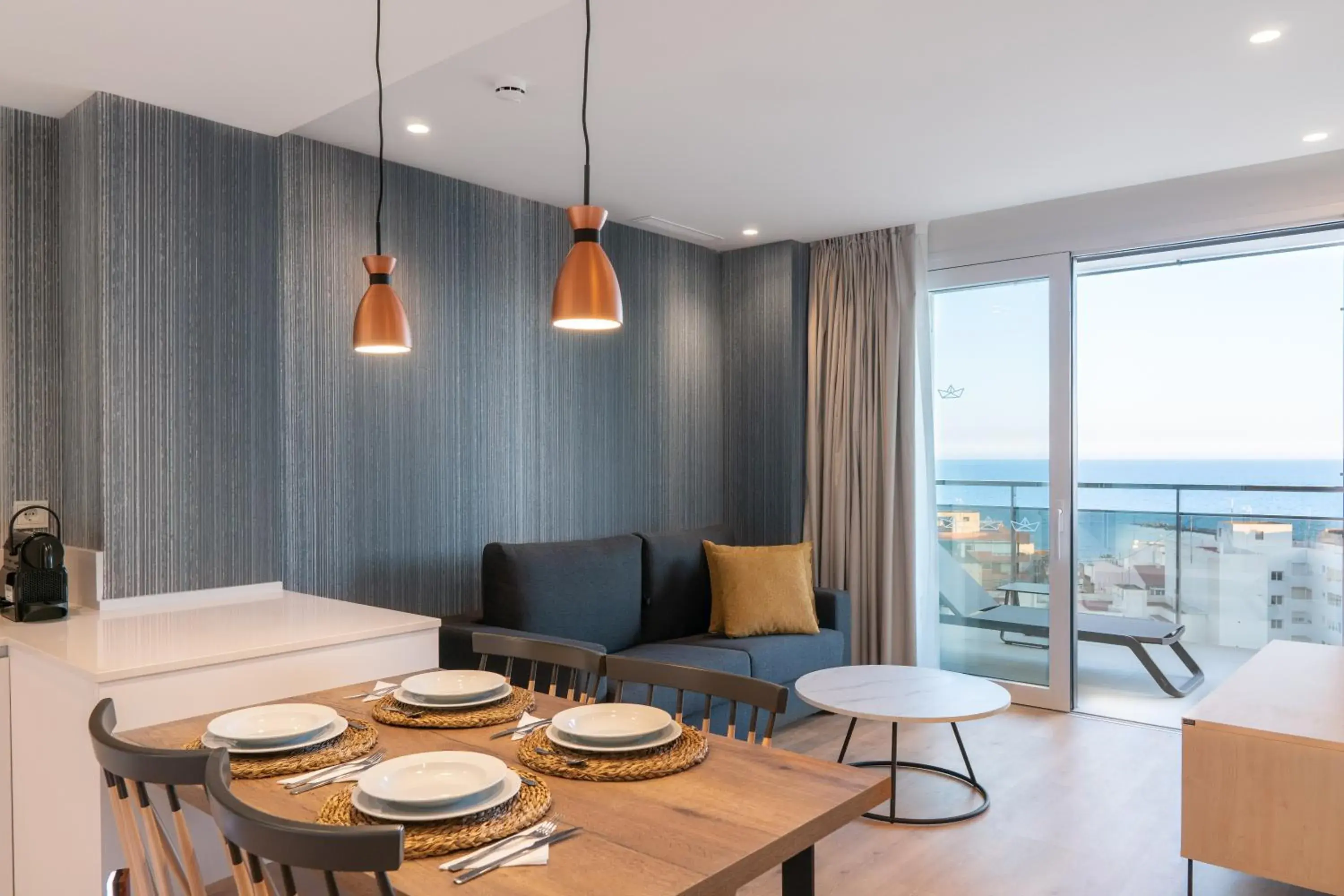 Apartment with Sea View in Ahoy Apartments Apartment with Sea View in Ahoy Apartments