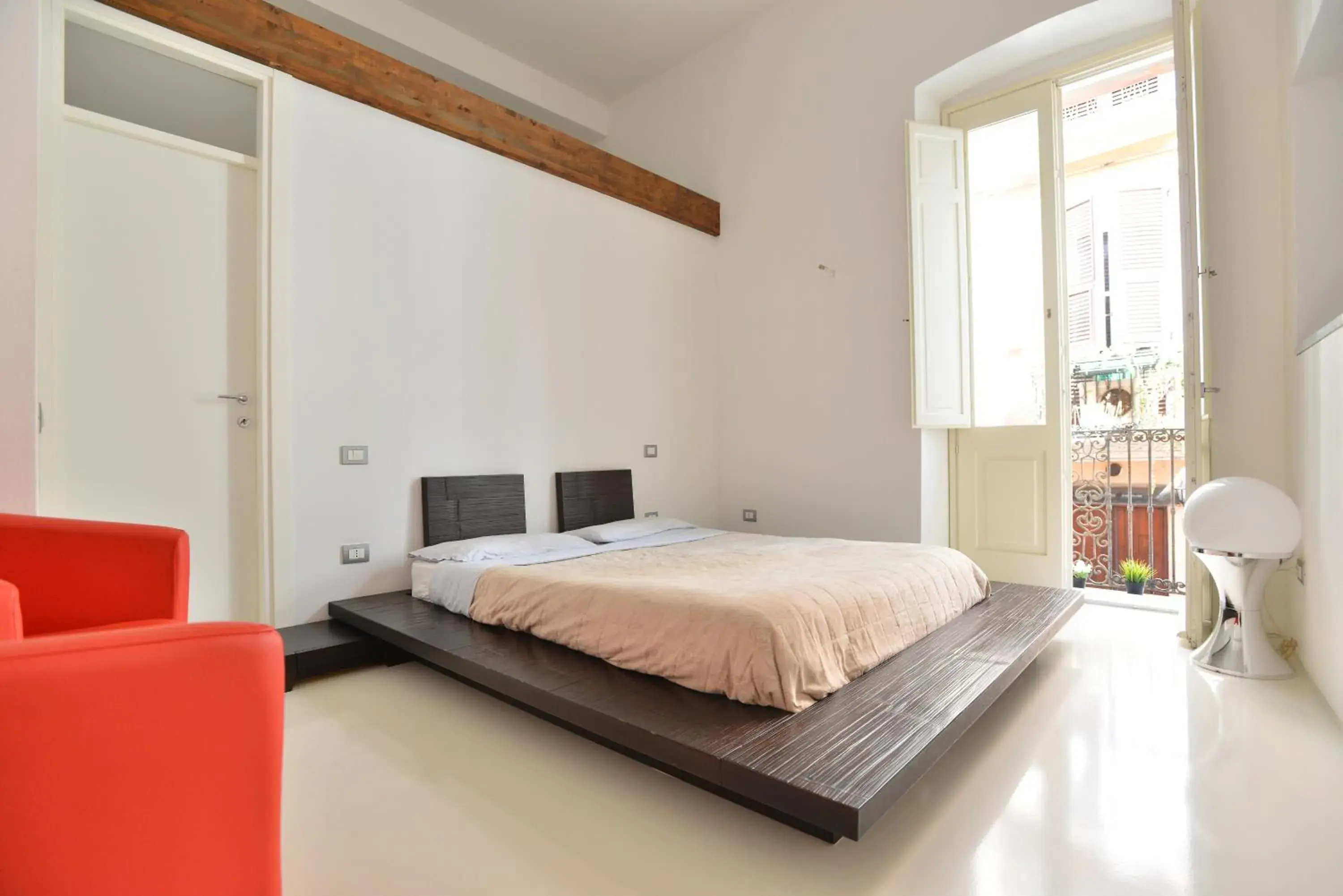 IzzHome Dsign IzzHome Dsign