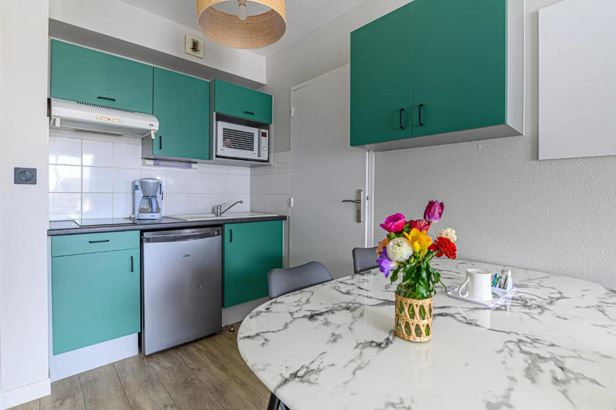 Standard Three Room Apartment in Appart Hôtel Le Liberté Vannes Centre-Ville Standard Three Room Apartment in Appart Hôtel Le Liberté Vannes Centre-Ville