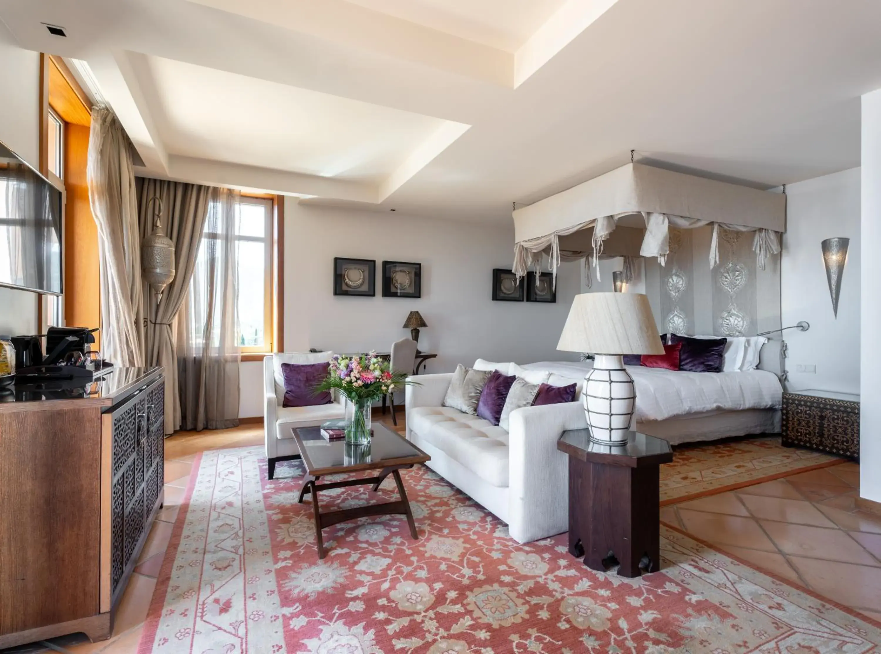 Junior Suite with Sea View in Tiara Yaktsa Côte d’Azur Junior Suite with Sea View in Tiara Yaktsa Côte d’Azur