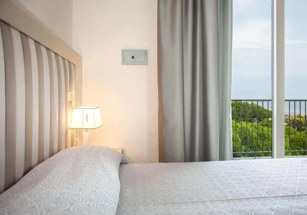 Superior Double or Twin Room with Sea View in Hotel Doge Superior Double or Twin Room with Sea View in Hotel Doge