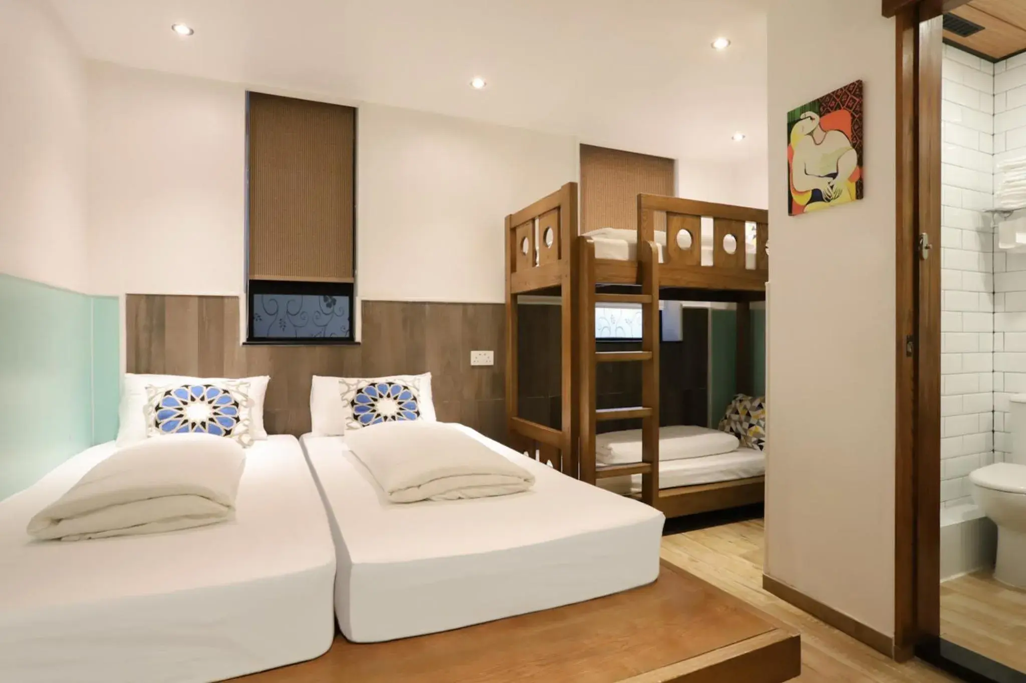 Quadruple Room in Lychee Sunset Hotel Cheung Chau Quadruple Room in Lychee Sunset Hotel Cheung Chau