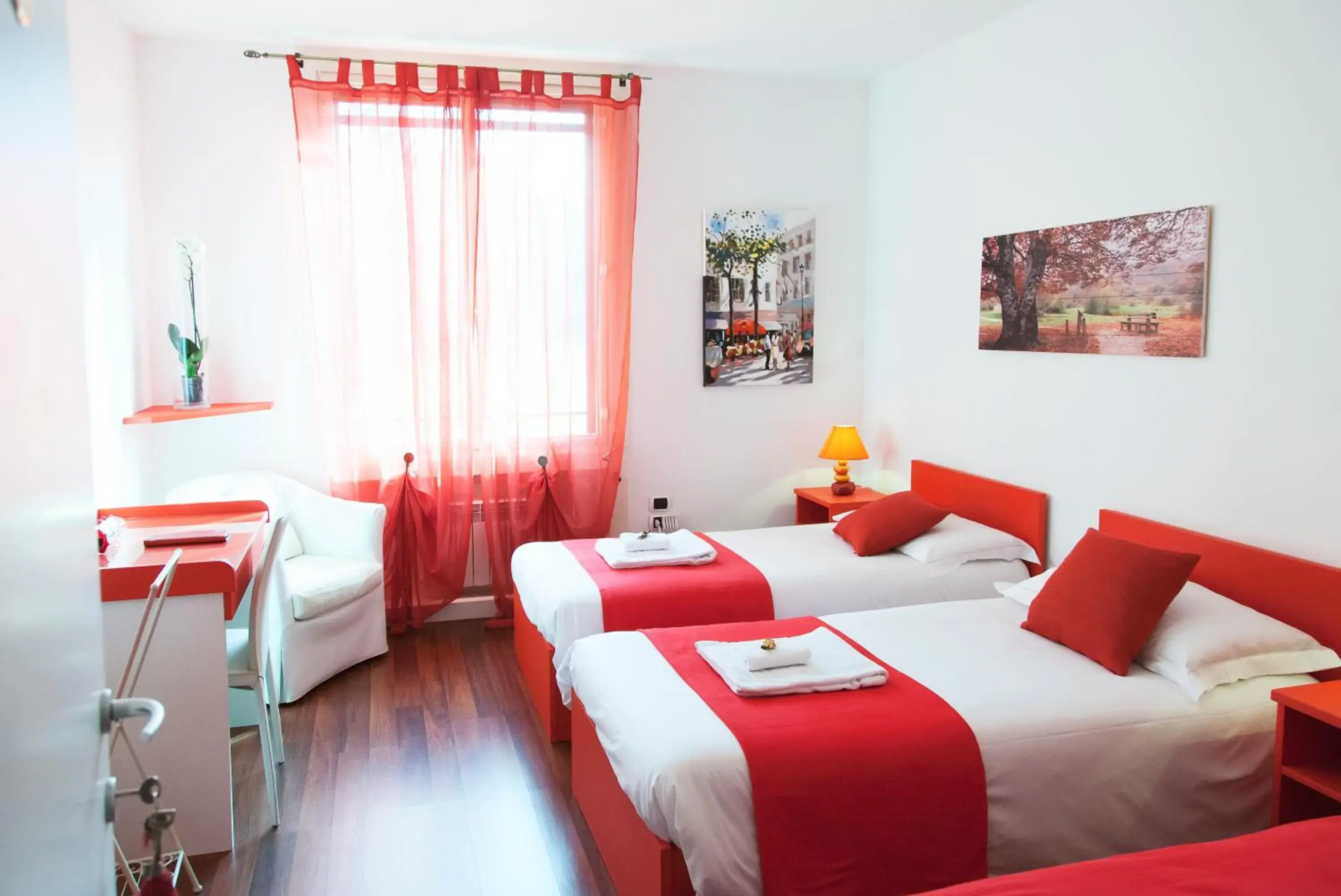 Twin Room with Private External Bathroom in B&B Botton D'Oro 2 Twin Room with Private External Bathroom in B&B Botton D'Oro 2