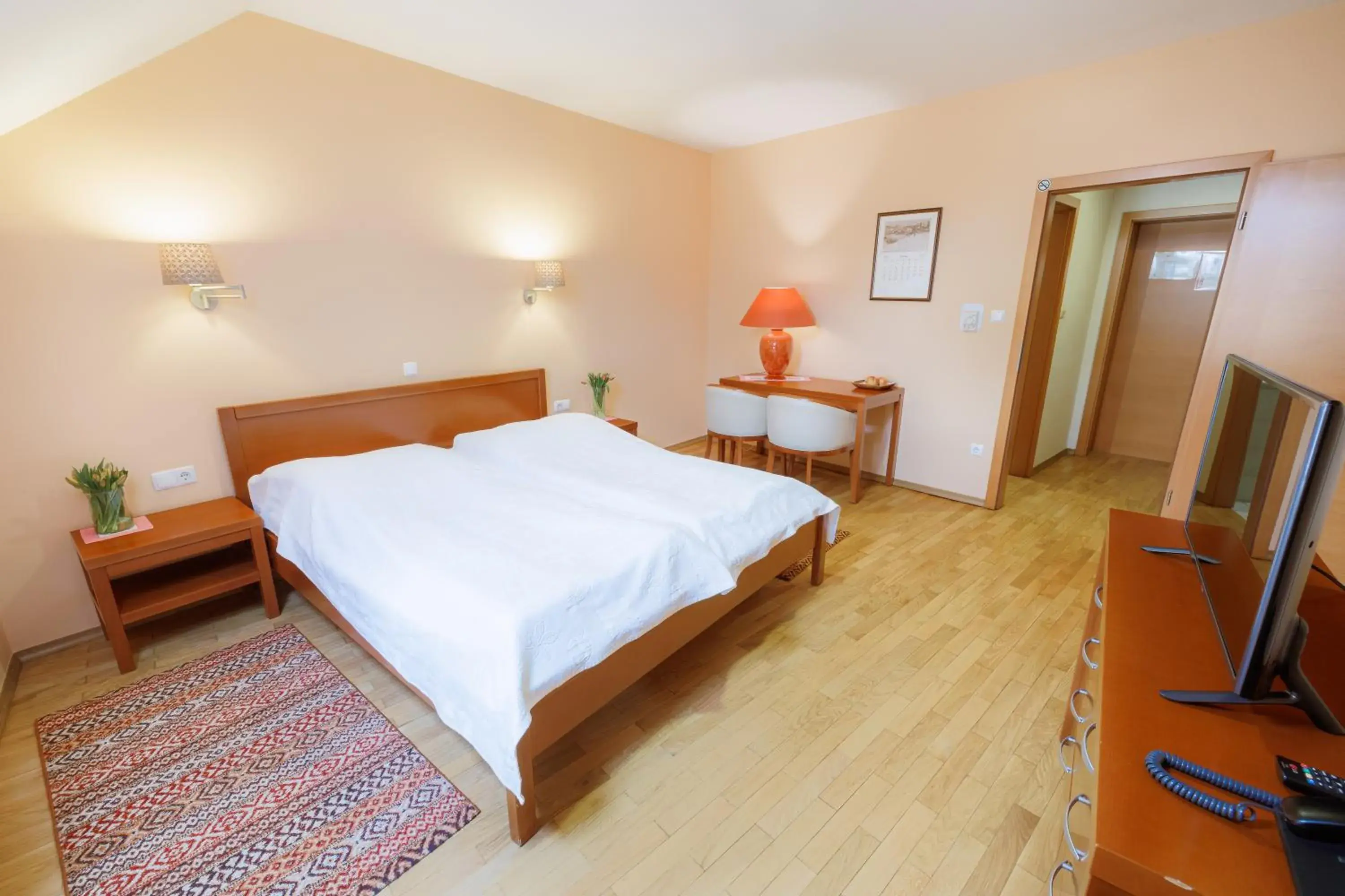 Double Room with Parking - single occupancy in Pri Žabarju Bed & Breakfast Ljubljana Double Room with Parking - single occupancy in Pri Žabarju Bed & Breakfast Ljubljana