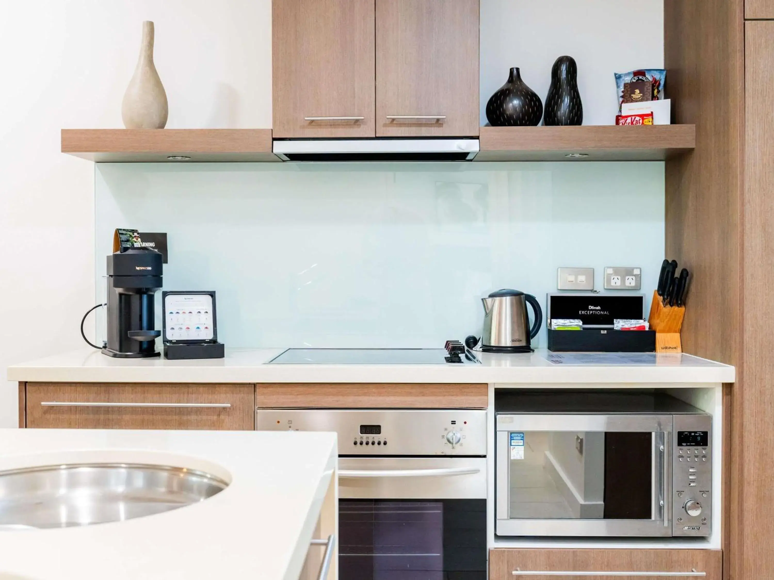 Two Bedroom Apartment in Pullman Palm Cove Sea Temple Resort & Spa Two Bedroom Apartment in Pullman Palm Cove Sea Temple Resort & Spa