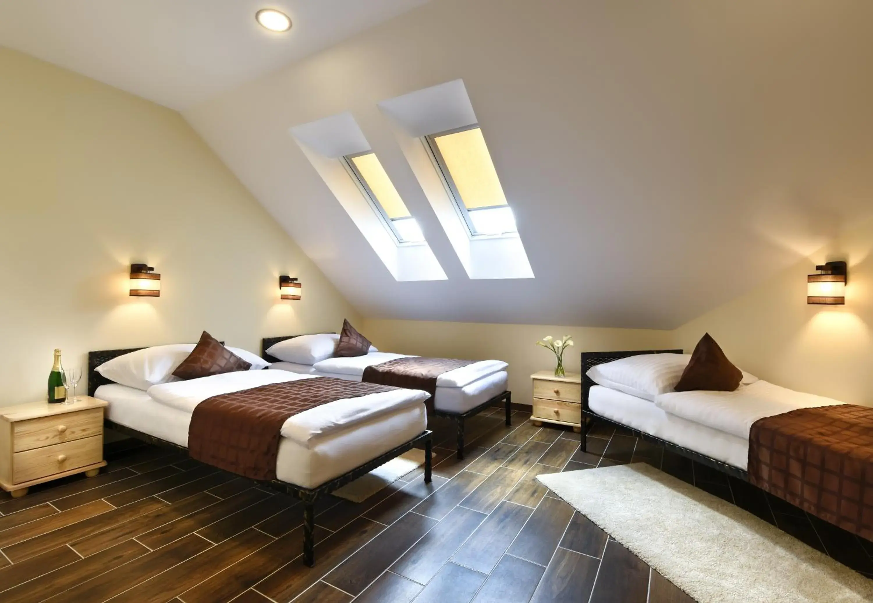 Standard Triple Room in Rezort Masarykov dvor Standard Triple Room in Rezort Masarykov dvor