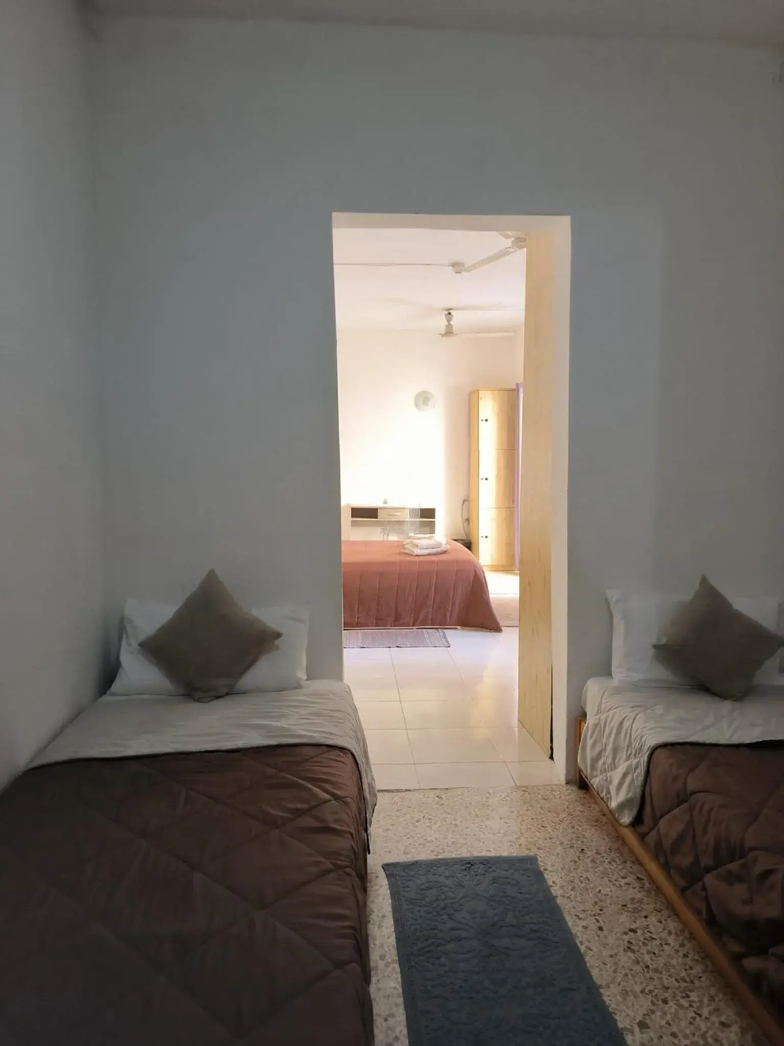 Family Room with Private Bathroom in Tarona Guesthouse Family Room with Private Bathroom in Tarona Guesthouse