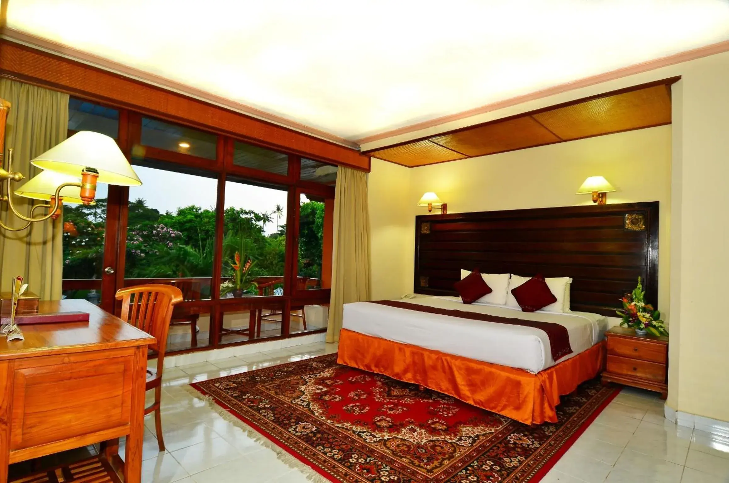 Junior Suite in Inna Sindhu Beach Hotel & Resort Junior Suite in Inna Sindhu Beach Hotel & Resort