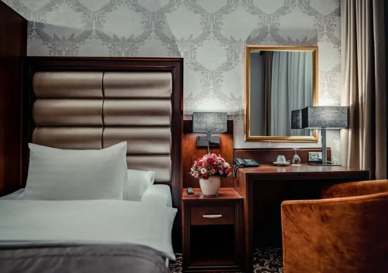 Single Room in Wellness & Spa Hotel Kaskady Single Room in Wellness & Spa Hotel Kaskady