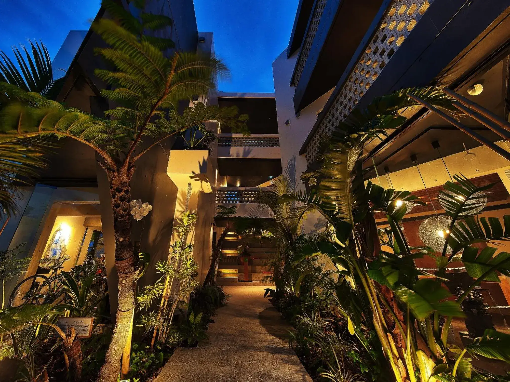 Yomitan Condhotel ND Yomitan Condhotel ND