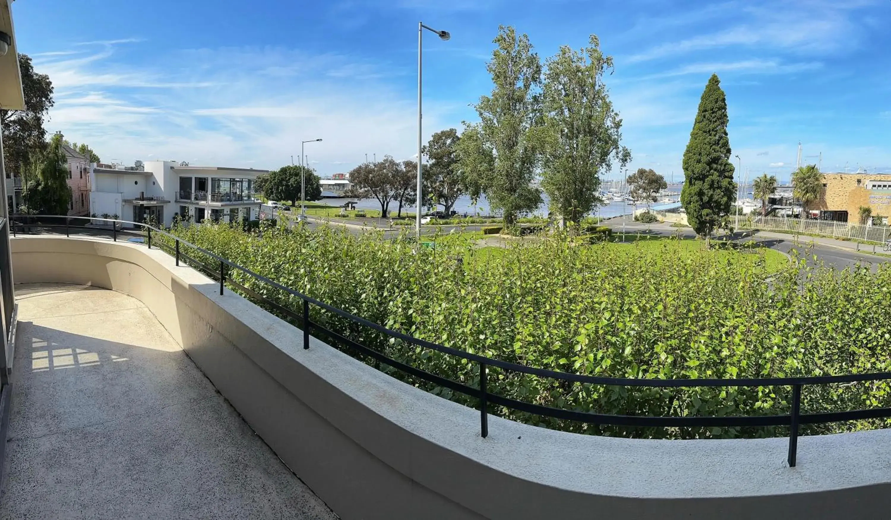 Bay View Penthouse 2 - single occupancy - 1 bedroom in Captains Retreat Apartments and Cottages Bay View Penthouse 2 - single occupancy - 1 bedroom in Captains Retreat Apartments and Cottages