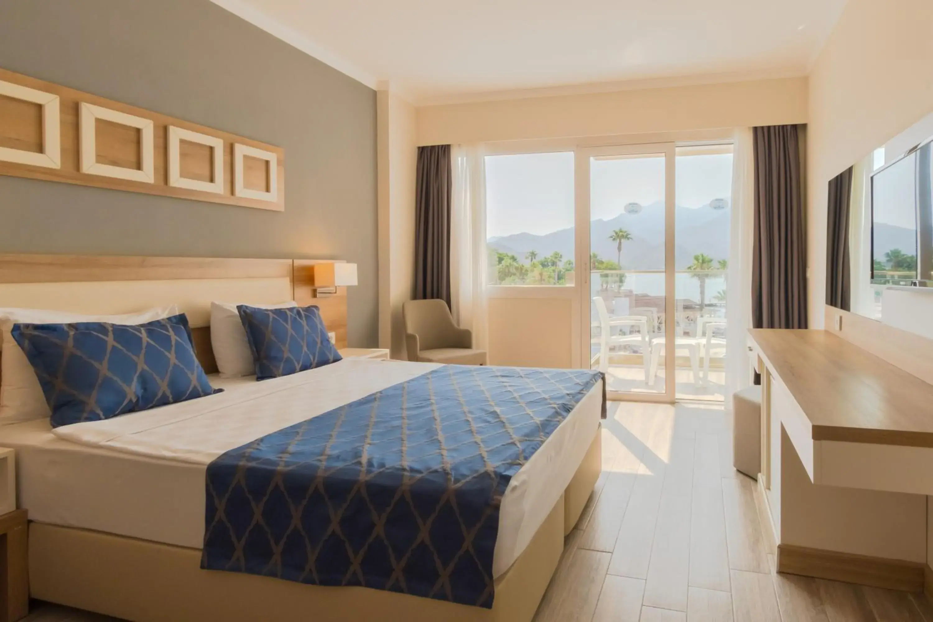 Standard Double or Twin Room with Sea View in Fortezza Beach Resort Standard Double or Twin Room with Sea View in Fortezza Beach Resort