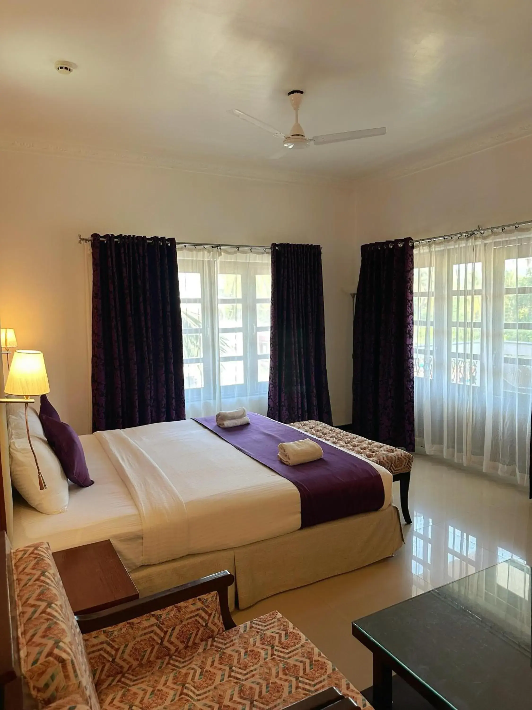 Deluxe Room in Silver Sands Hideaway Resort, Candolim Deluxe Room in Silver Sands Hideaway Resort, Candolim