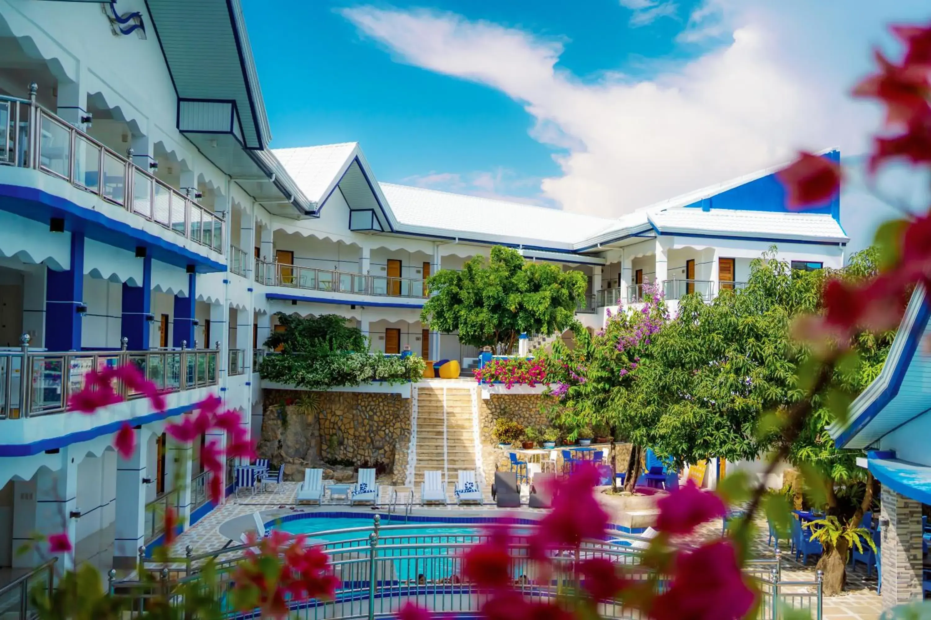 Santiago Cove Hotel and Restaurant Santiago Cove Hotel and Restaurant