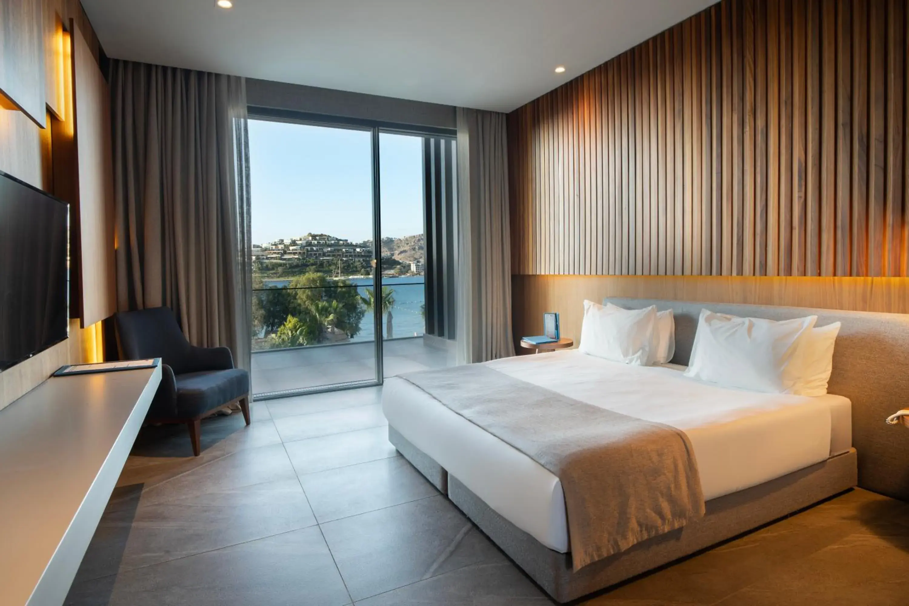 Deluxe Double or Twin Room with Sea View in Arts Hotel Bodrum Yalikavak Deluxe Double or Twin Room with Sea View in Arts Hotel Bodrum Yalikavak