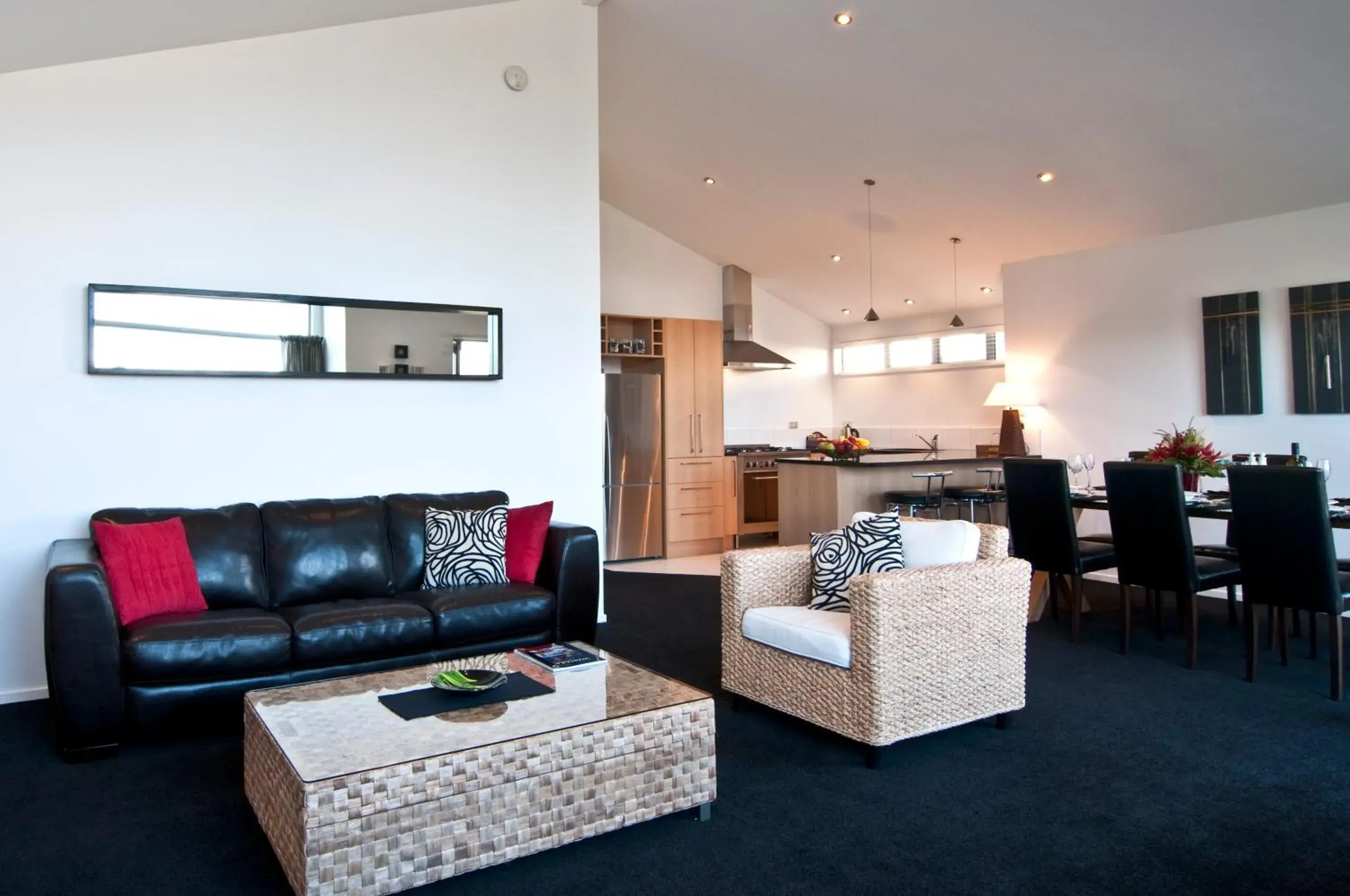 Three-Bedroom Apartment in Alpine Resort Wanaka THC Hotels and Resorts Three-Bedroom Apartment in Alpine Resort Wanaka THC Hotels and Resorts