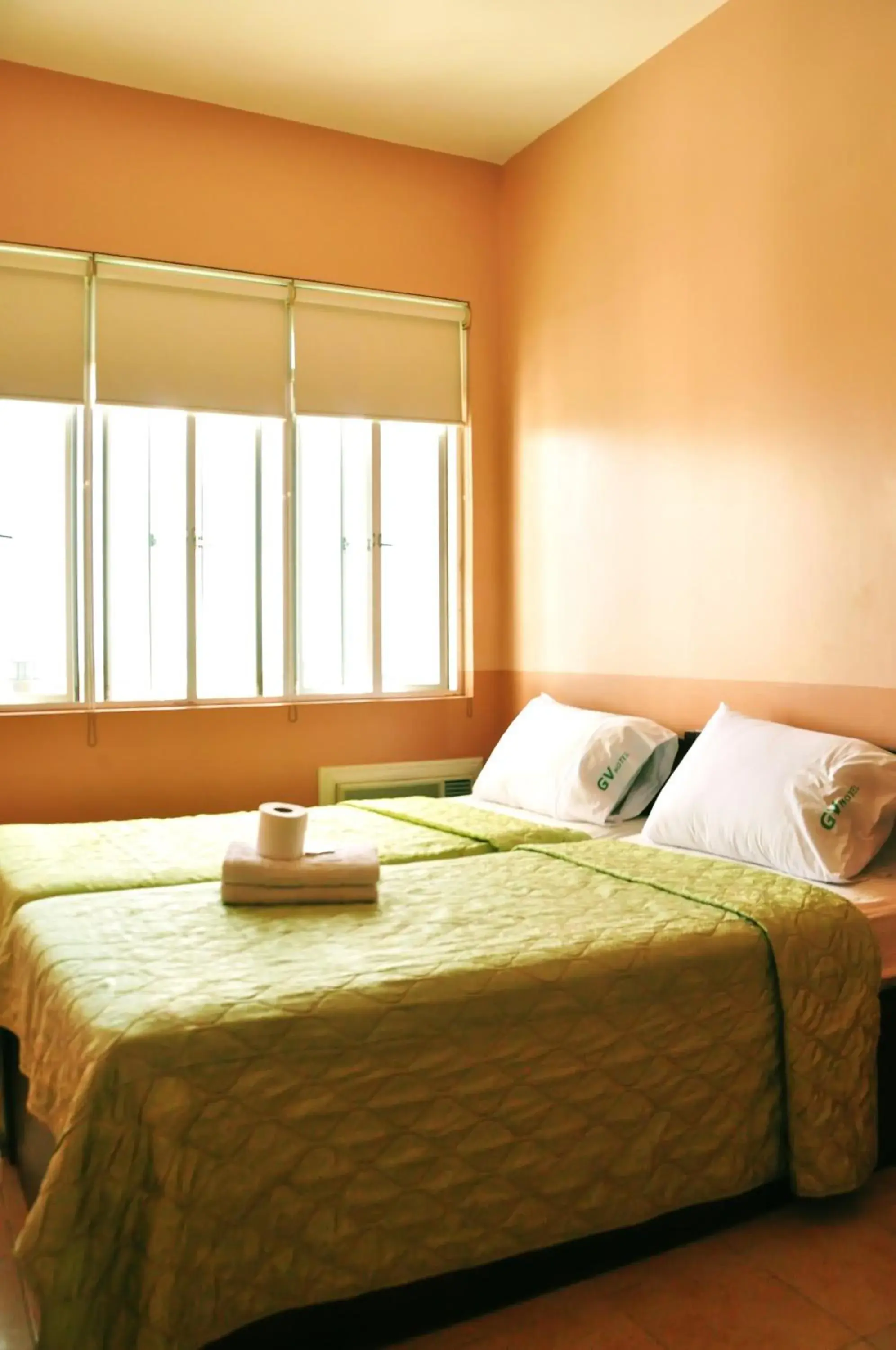 Deluxe Twin Room in GV Tower Hotel Deluxe Twin Room in GV Tower Hotel