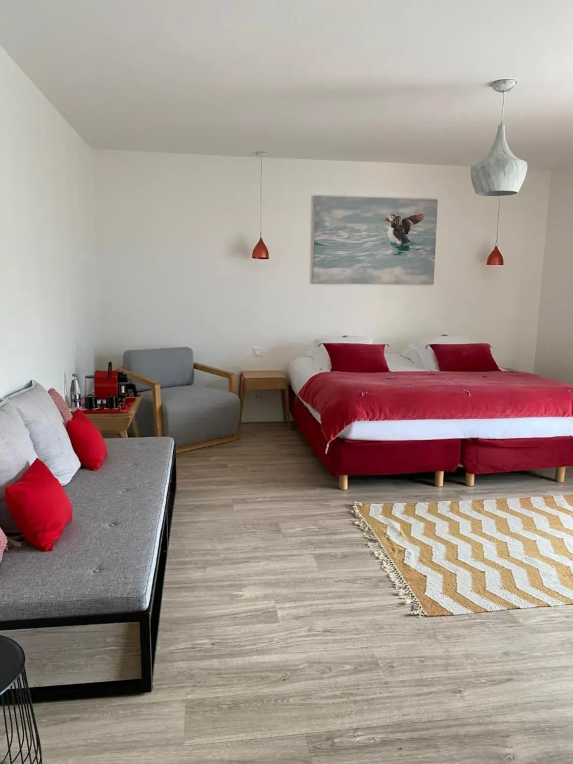 Deluxe Double Room with Side Sea View in Villa Les Hydrangéas Deluxe Double Room with Side Sea View in Villa Les Hydrangéas