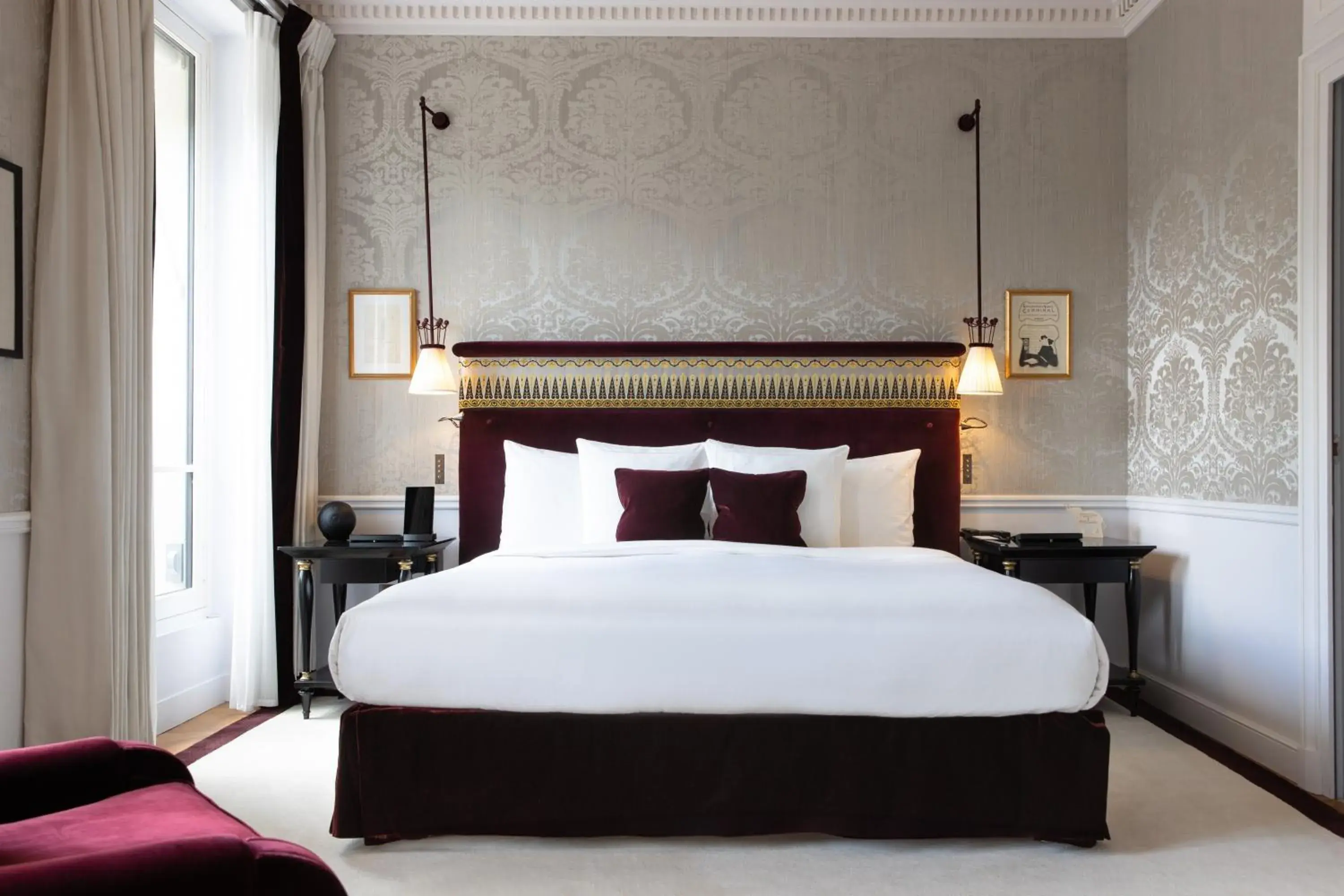 Deluxe Suite in La Réserve Paris Hotel & Spa Deluxe Suite in La Réserve Paris Hotel & Spa