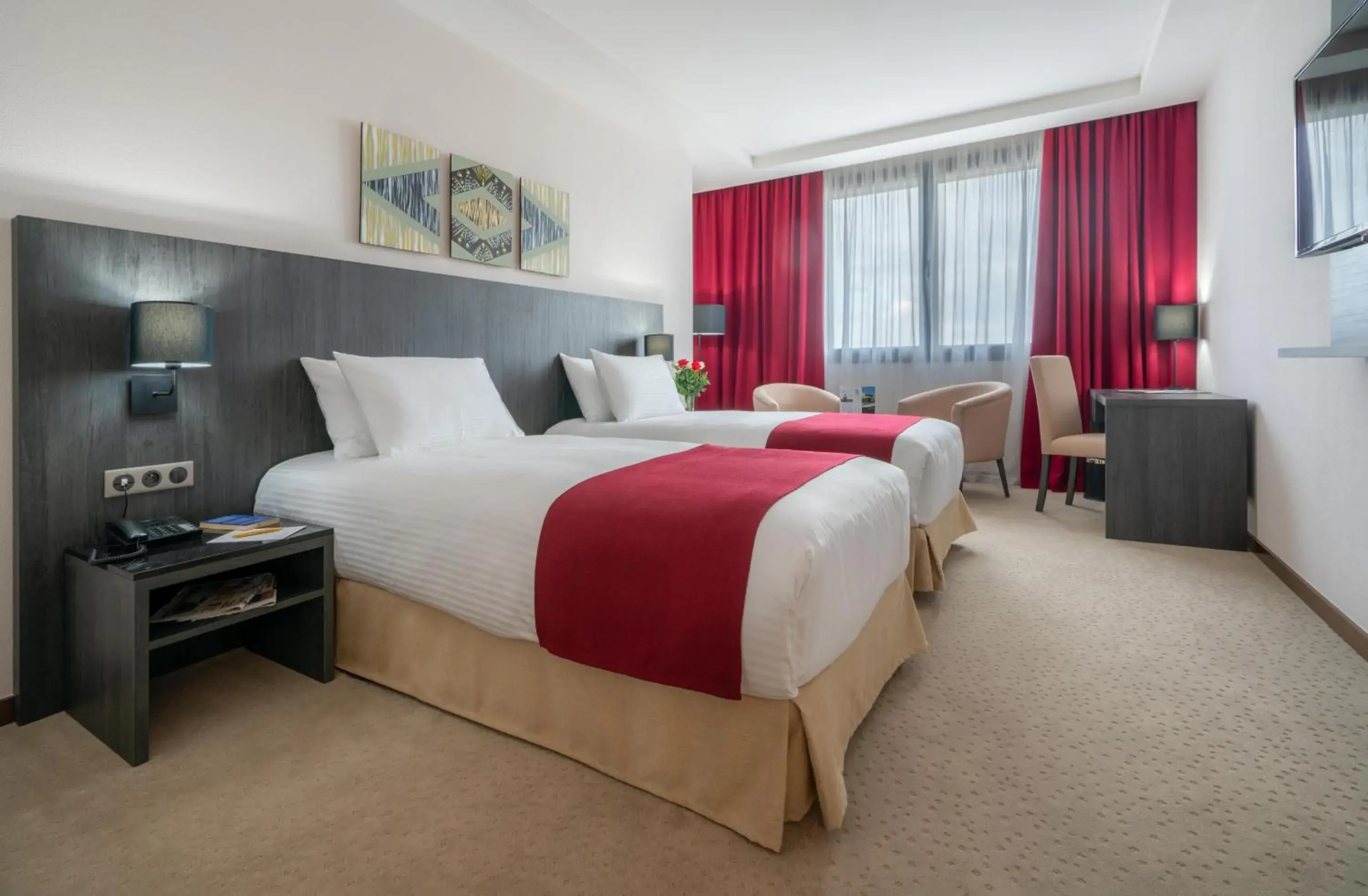 Deluxe Twin Room in Golden Tulip Royaume Deluxe Twin Room in Golden Tulip Royaume