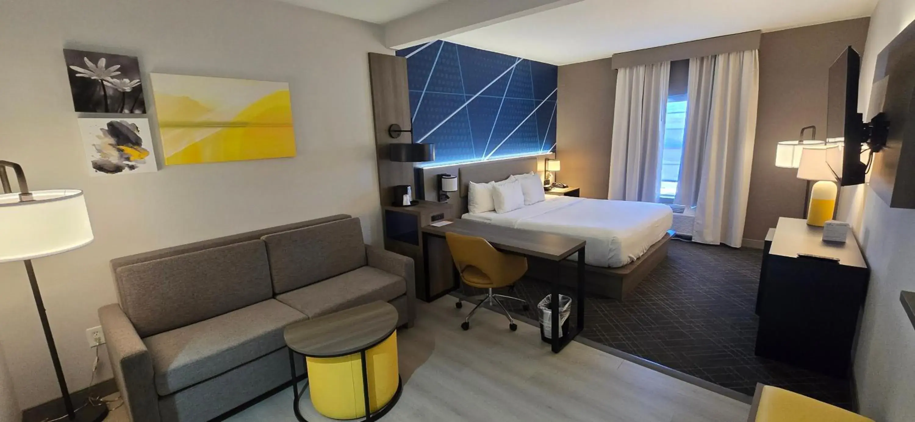 King Suite - Non-Smoking in Comfort Suites Conway King Suite - Non-Smoking in Comfort Suites Conway