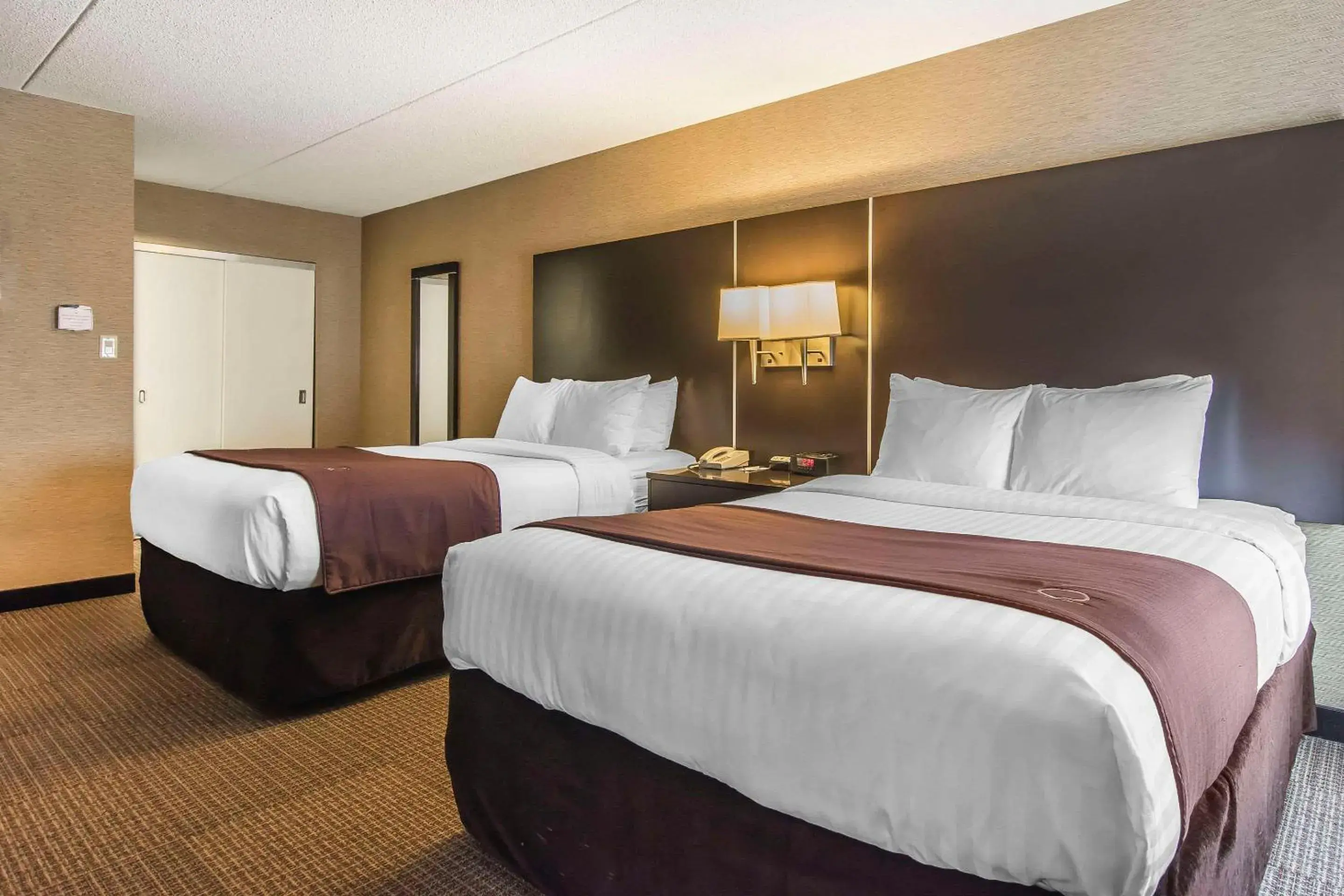 Queen Suite with Two Queen Beds - Non-Smoking in Quattro Hotel & Conf Centre, an Ascend Collection Hotel Queen Suite with Two Queen Beds - Non-Smoking in Quattro Hotel & Conf Centre, an Ascend Collection Hotel