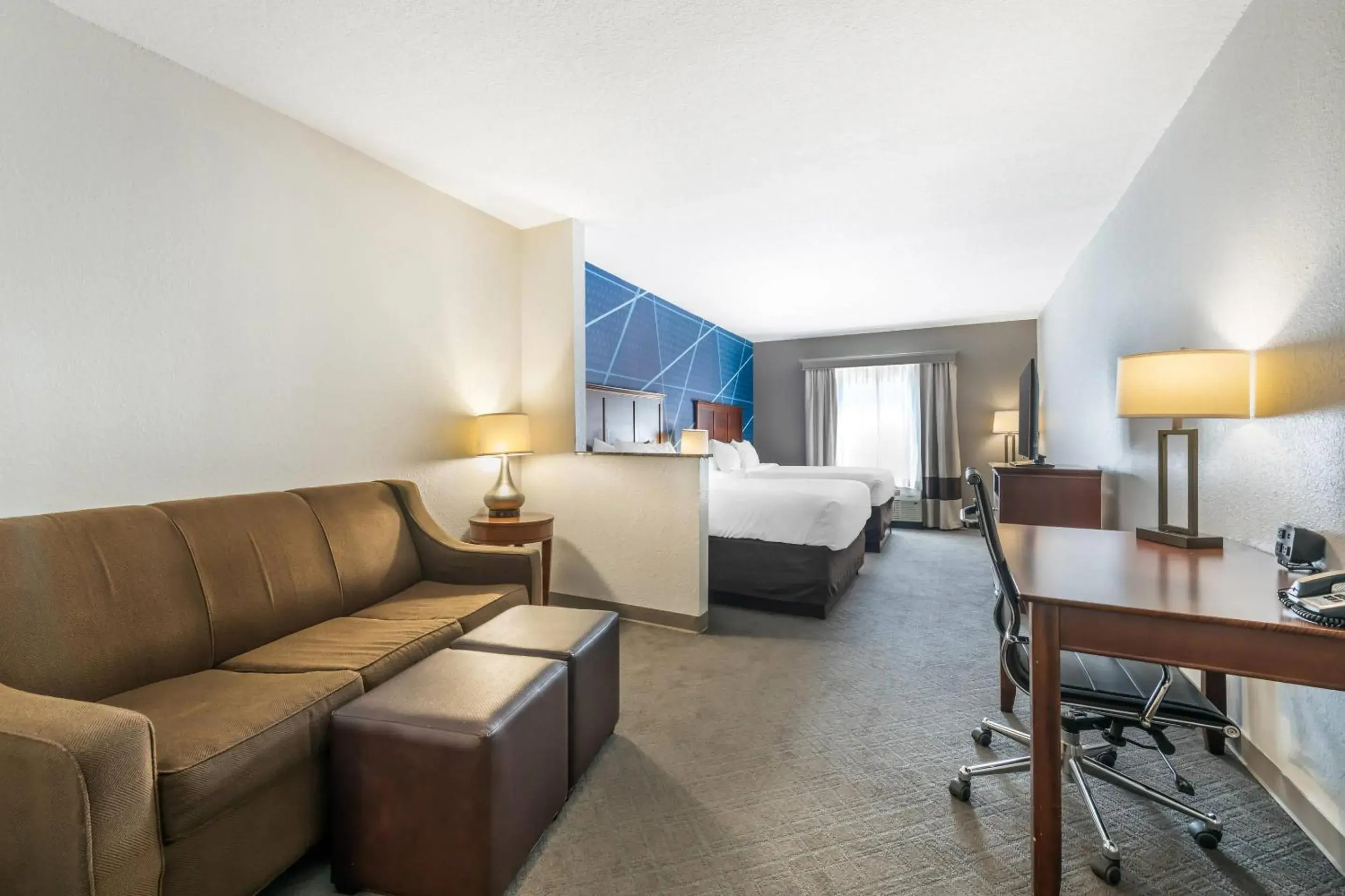 Queen Suite with Two Queen Beds - Disability Access/Non-Smoking in Comfort Suites Ocala North Queen Suite with Two Queen Beds - Disability Access/Non-Smoking in Comfort Suites Ocala North