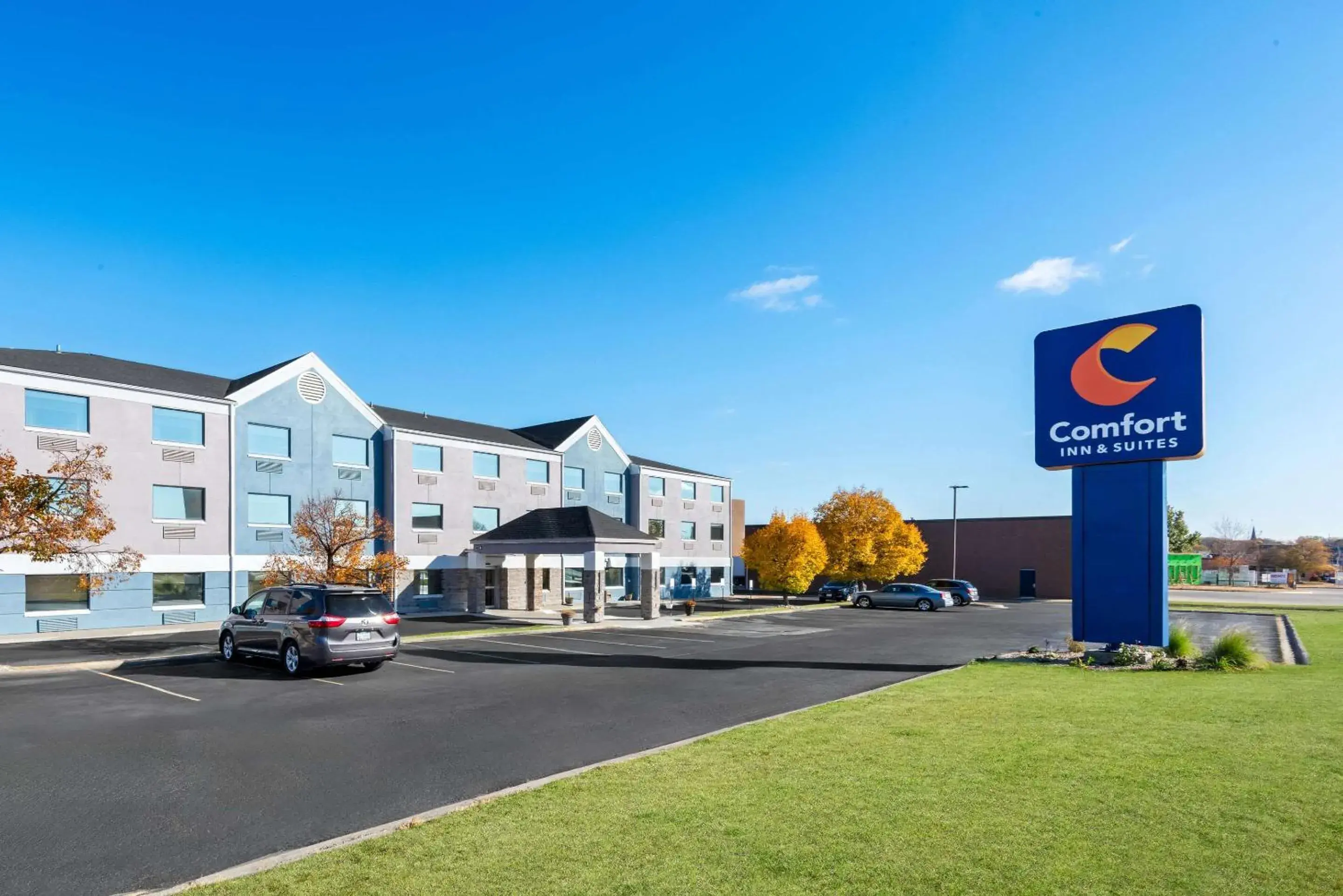 Comfort Inn & Suites Comfort Inn & Suites