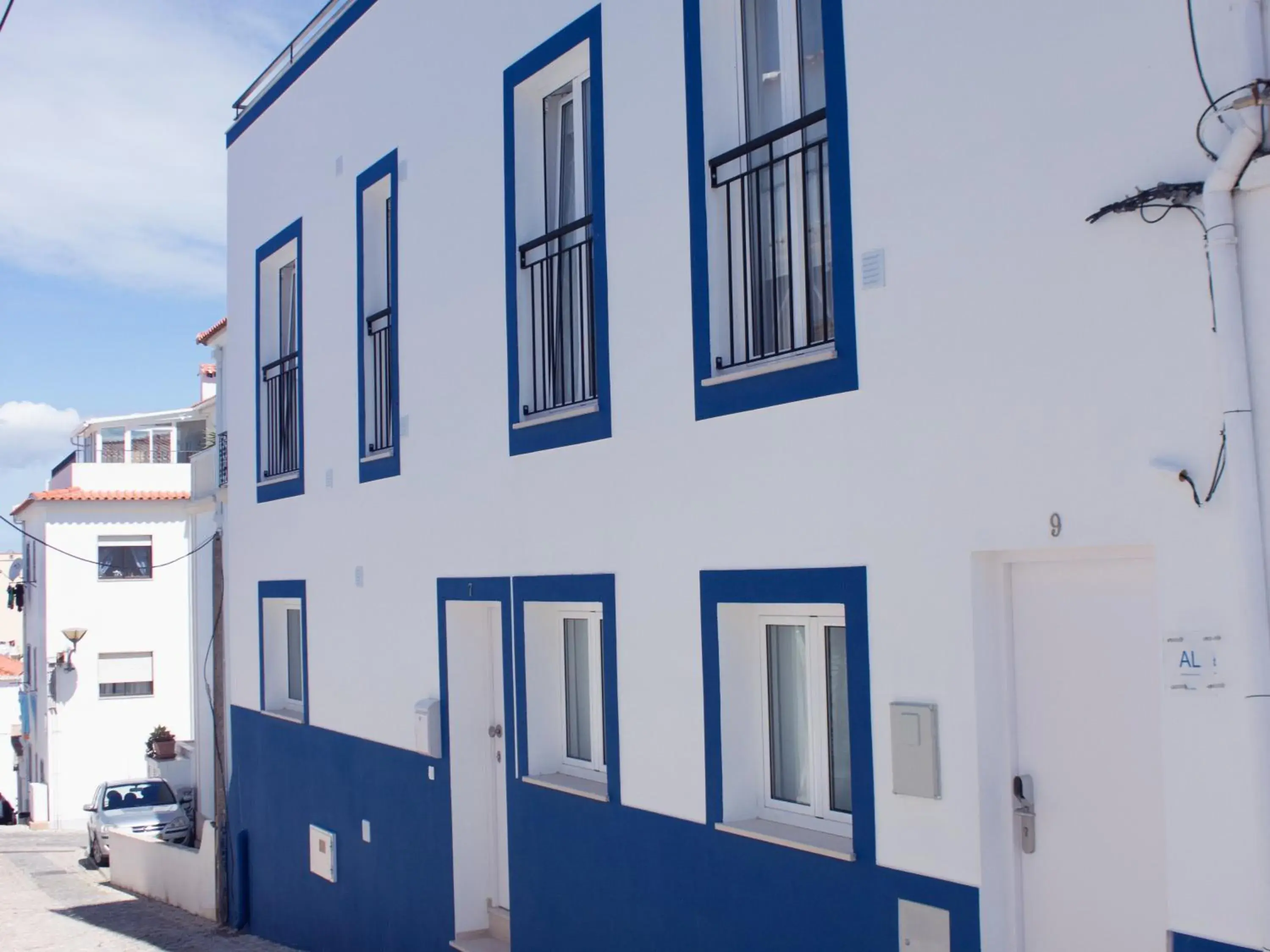 ALMAS ROOMS ALMAS ROOMS