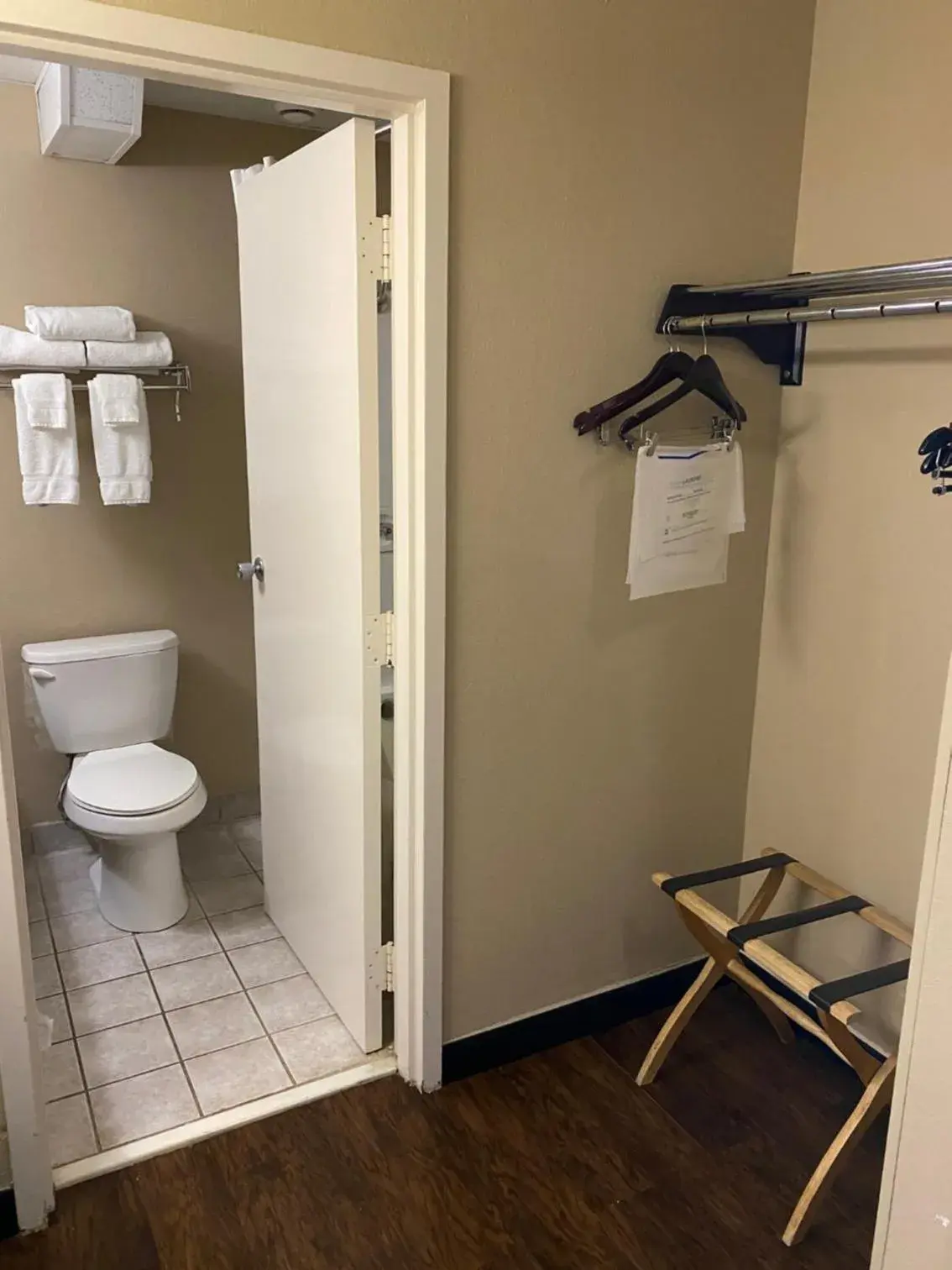 Double Room with Two Double Beds - Non-Smoking in Baymont by Wyndham Kokomo Double Room with Two Double Beds - Non-Smoking in Baymont by Wyndham Kokomo