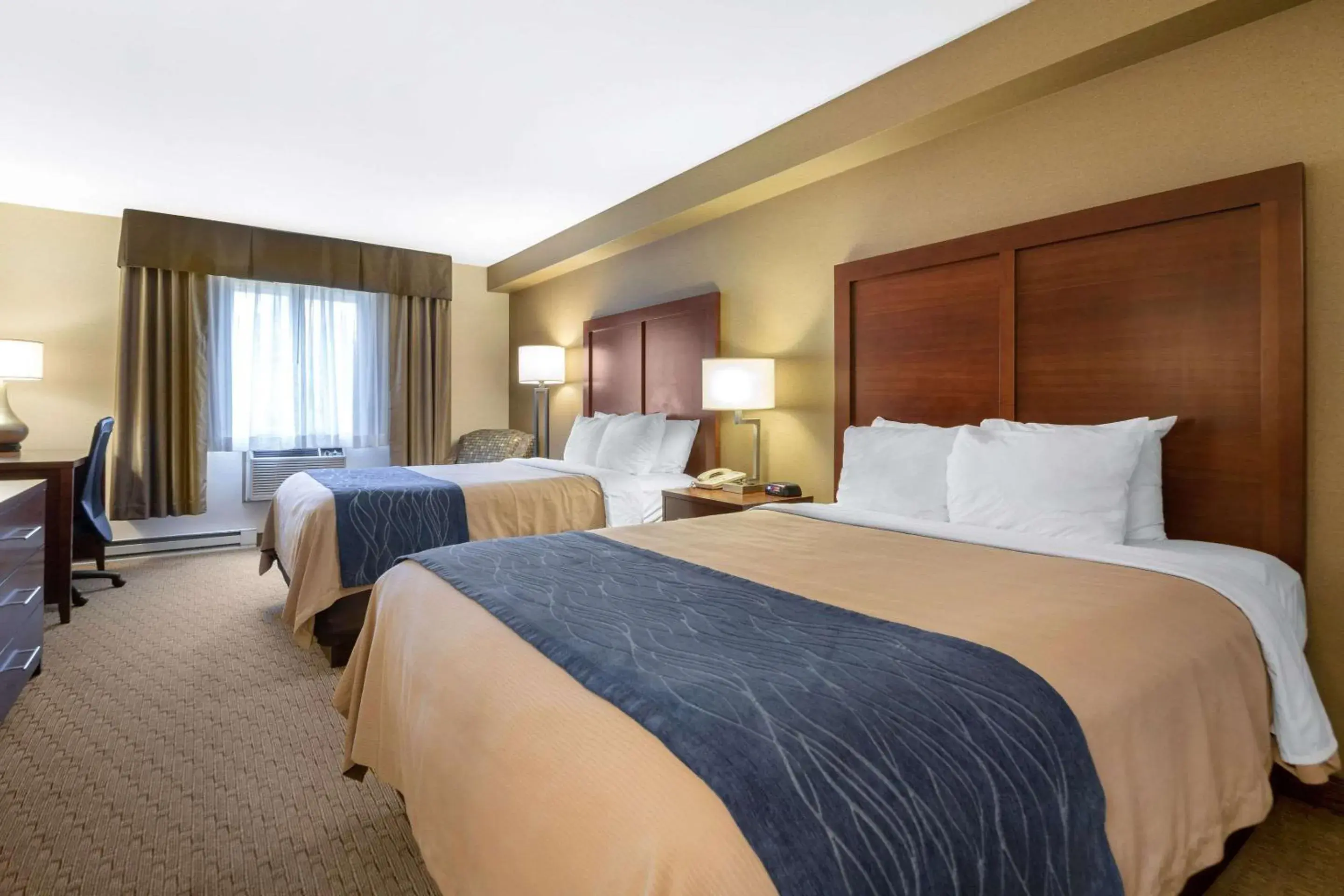 Queen Room with Two Queen Beds - Non-Smoking in Comfort Inn Iron Mountain North Queen Room with Two Queen Beds - Non-Smoking in Comfort Inn Iron Mountain North