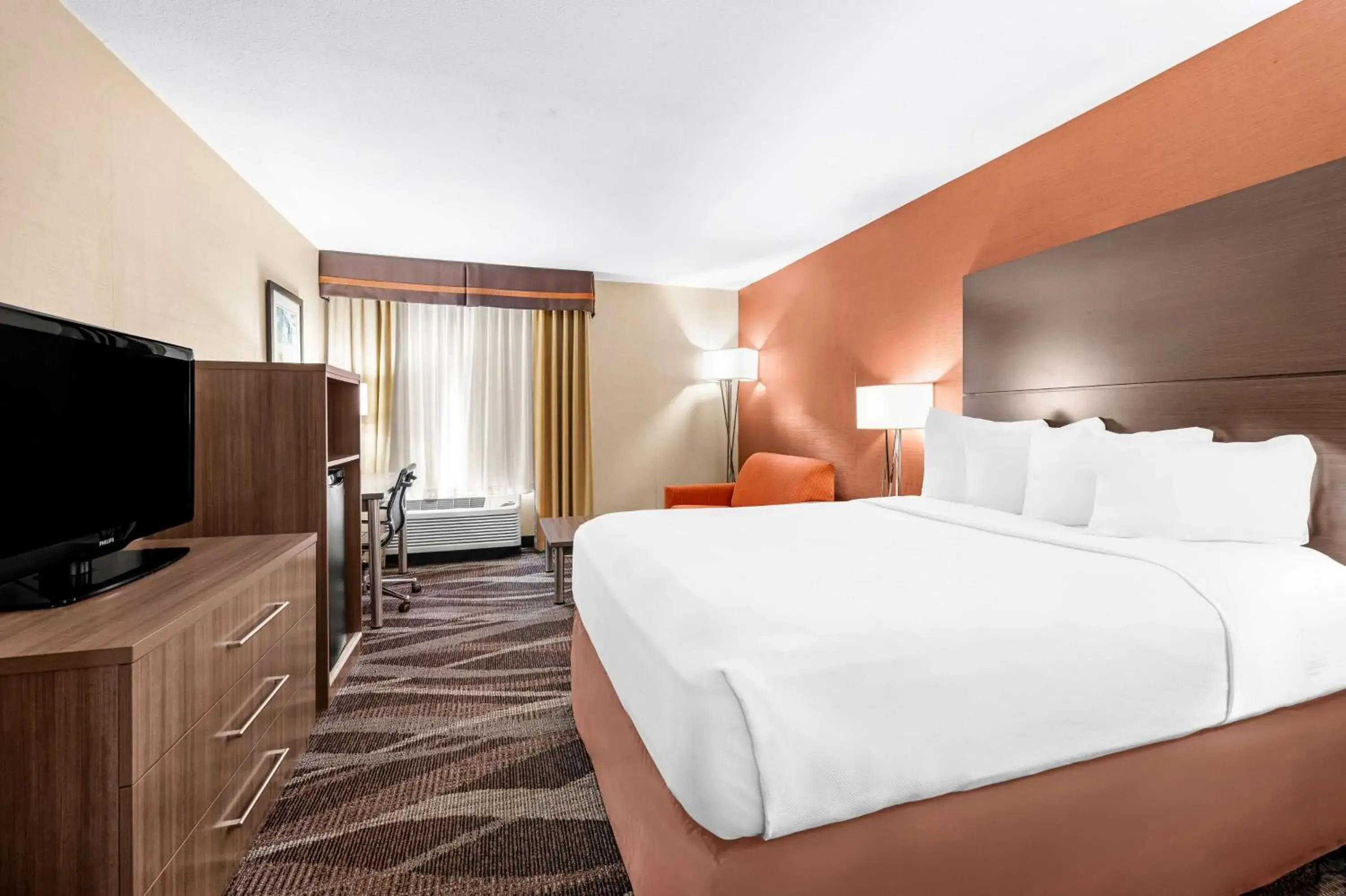 King Room in Best Western Maple City Inn King Room in Best Western Maple City Inn