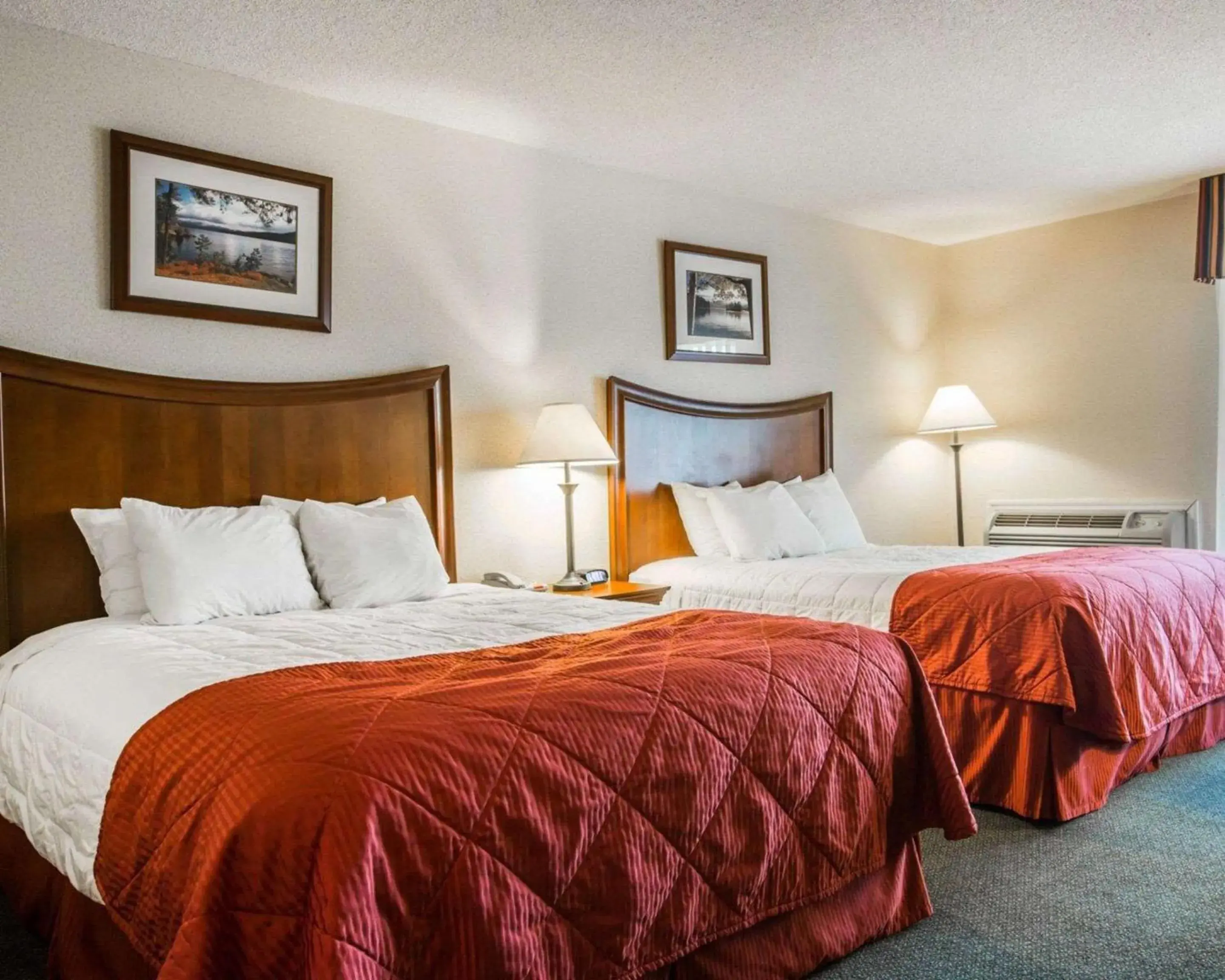 Double Queen Room - Disability Access in Clarion Inn & Suites at the Outlets of Lake George Double Queen Room - Disability Access in Clarion Inn & Suites at the Outlets of Lake George