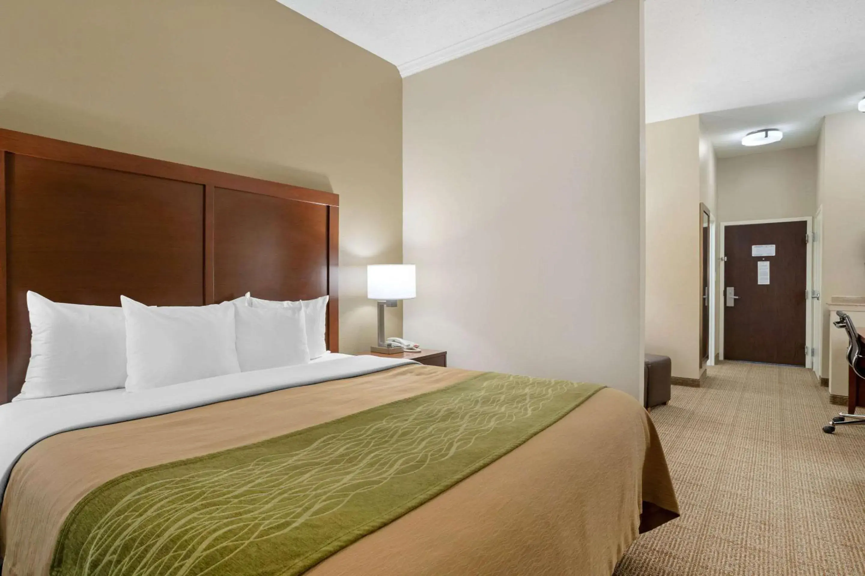 King Suite - Non-Smoking in Comfort Inn & Suites Port Arthur-Port Neches King Suite - Non-Smoking in Comfort Inn & Suites Port Arthur-Port Neches