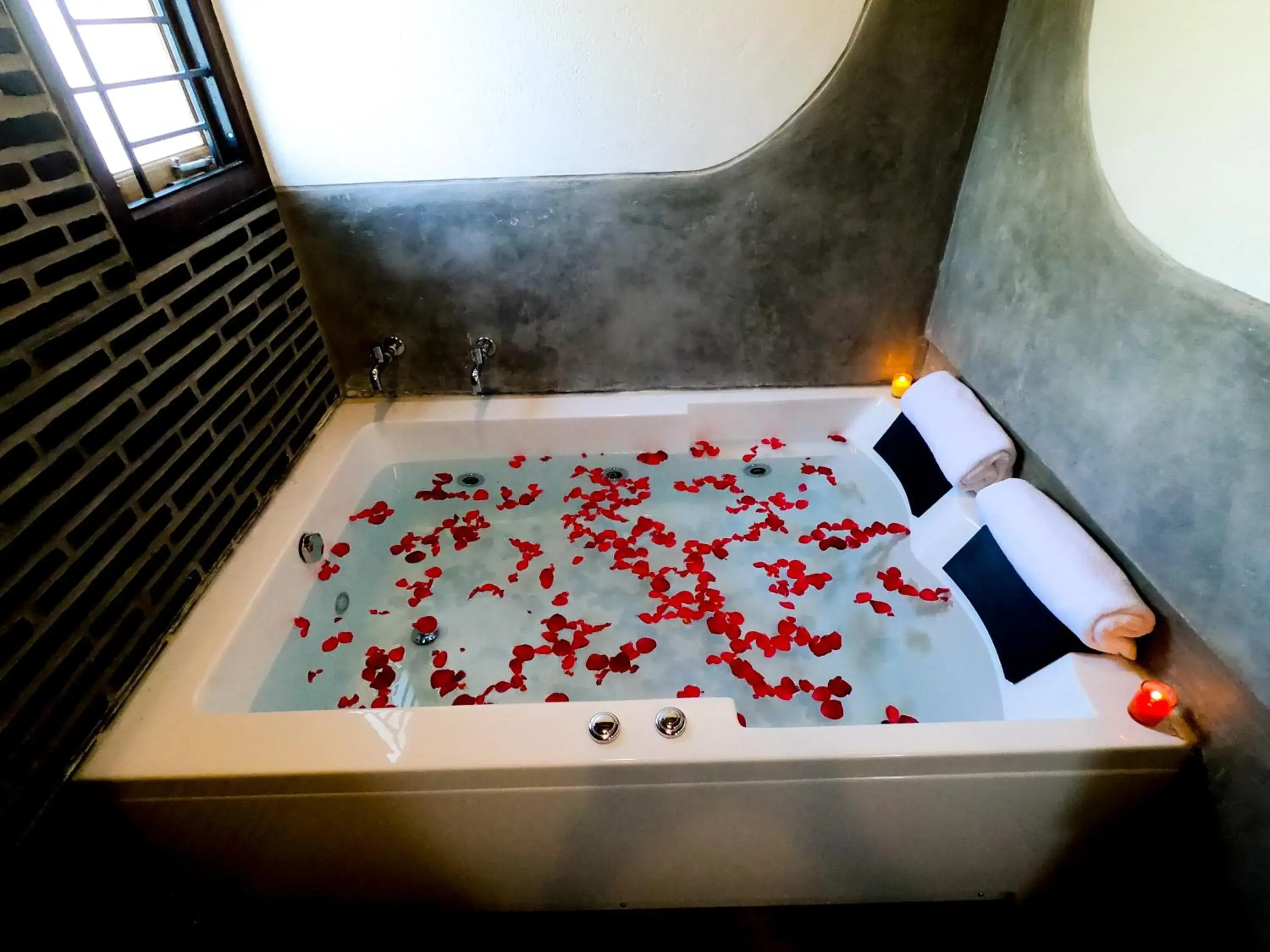 Suite with Spa Bath in Villa Ecotiva Suite with Spa Bath in Villa Ecotiva