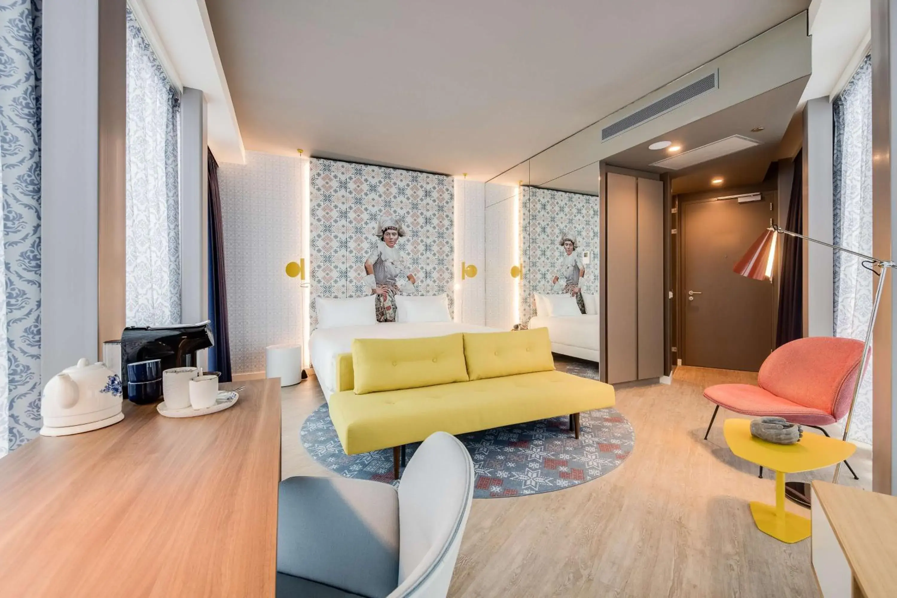 nhow Premium Double Room with View in nhow Amsterdam Rai nhow Premium Double Room with View in nhow Amsterdam Rai