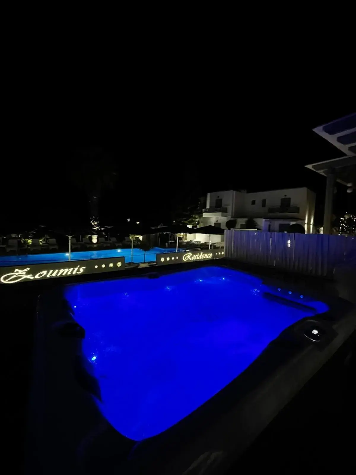 Luxury Triple Room in Zoumis Residence Luxury Triple Room in Zoumis Residence